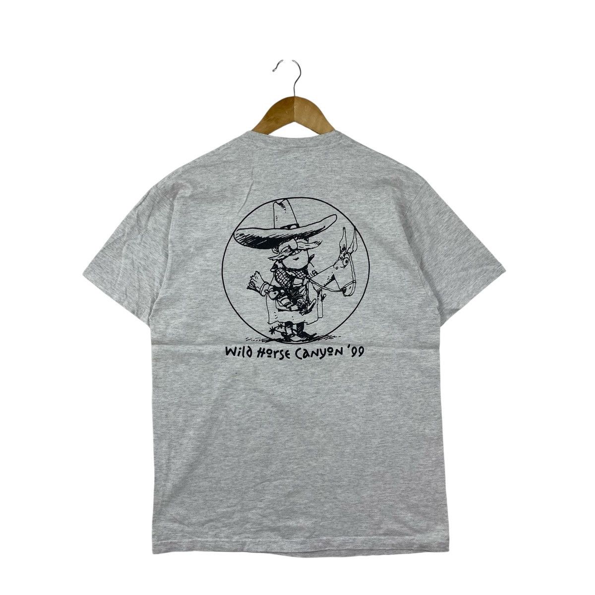 Vintage Vintage 1999 Young Life Western Cowboy Tee Grey Size M Size US M / EU 48-50 / 2 - 1 Thumbnail