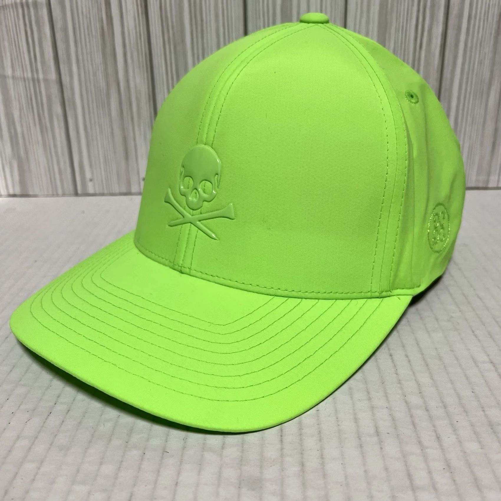 G/FORE G/FORE Golf Hat SnapBack Gecko Neon Green High Vis Silicone Skull & Crossbones Size ONE SIZE - 2 Thumbnail