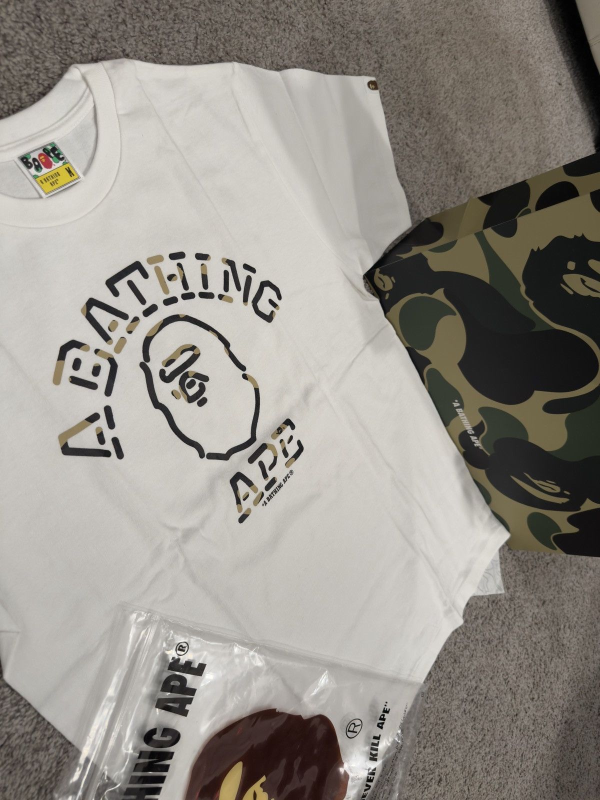 Bape BAPE Madison Avenue NYC store exclusive college tee Size US M / EU 48-50 / 2 - 2 Thumbnail
