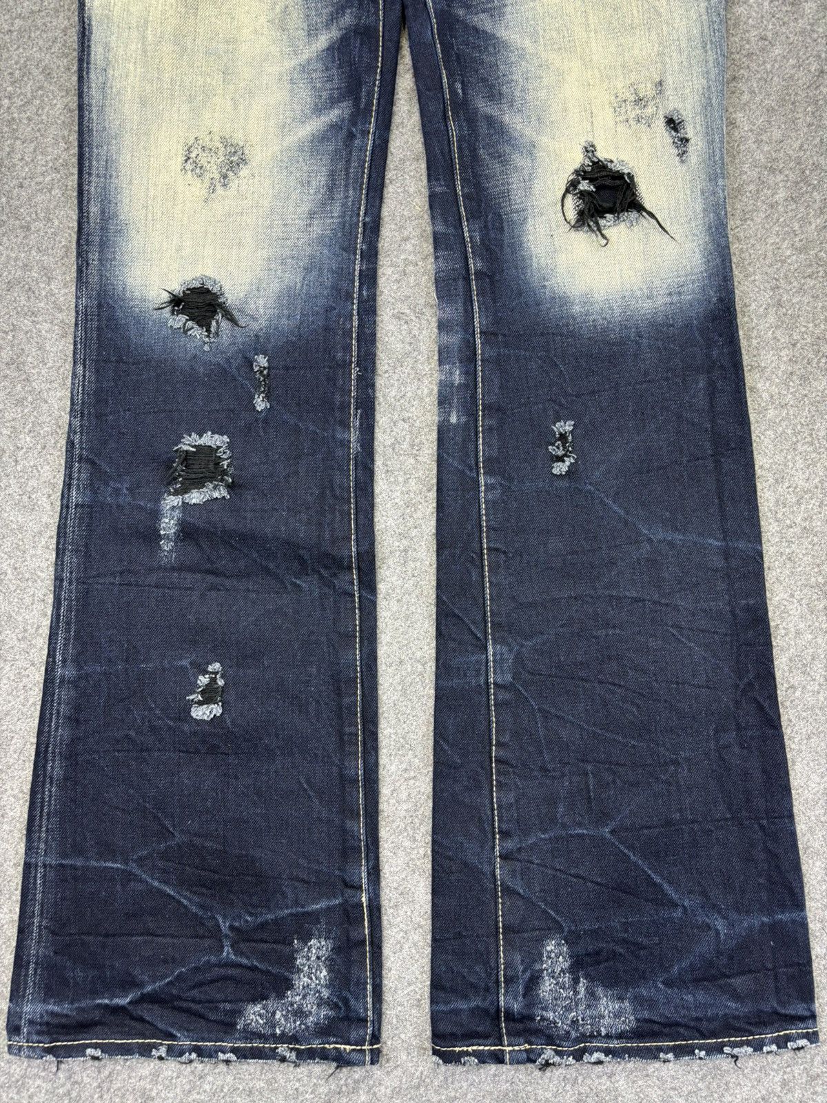 Japanese Brand Super Flare💥ArmyofNo Flare Stonewash Distressed Denim K22 Size US 31 - 5 Thumbnail