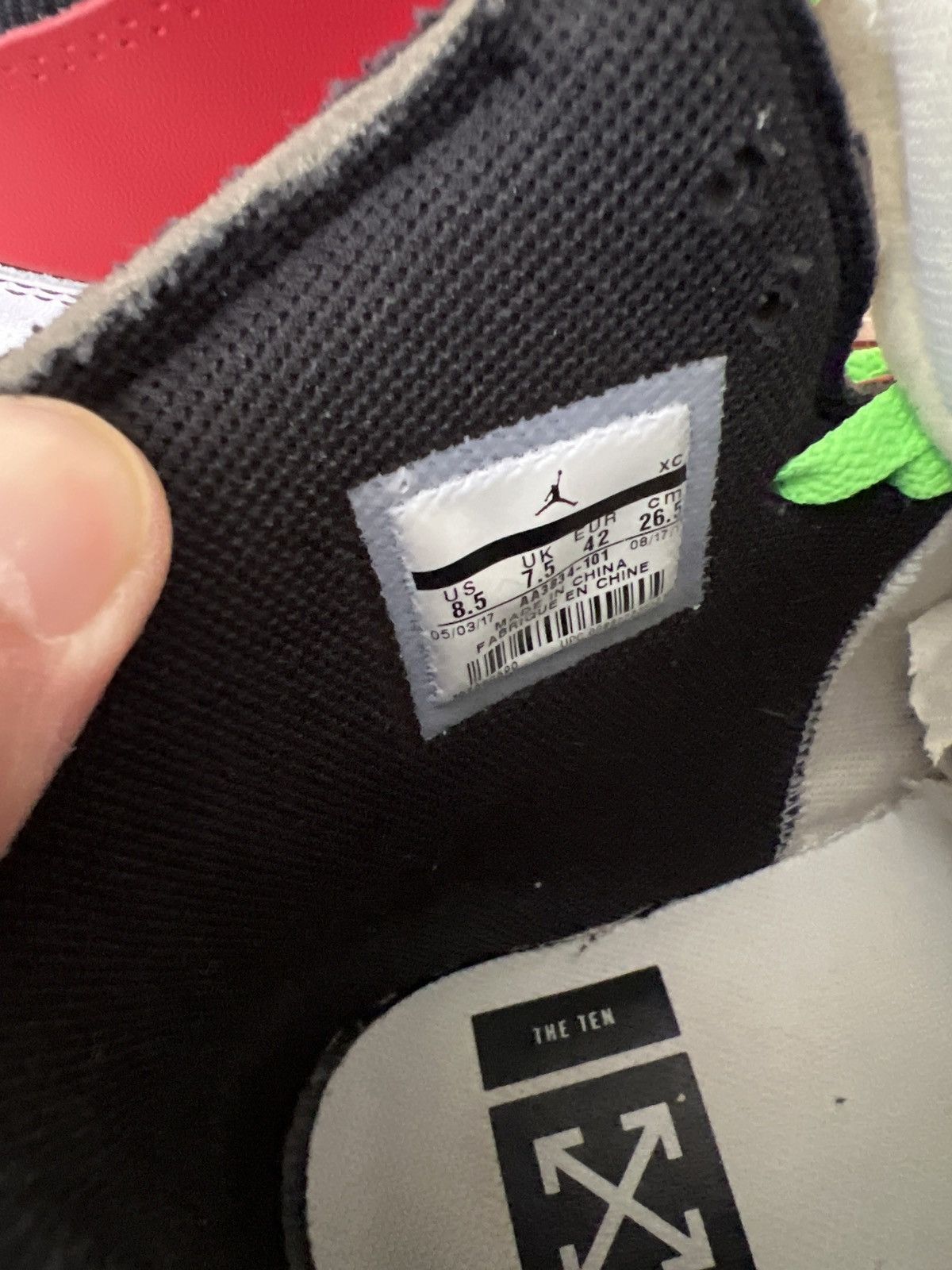 Jordan Brand × Off-White Jordan 1 x off white chicago Size US 8.5 / EU 41-42 - 4 Thumbnail