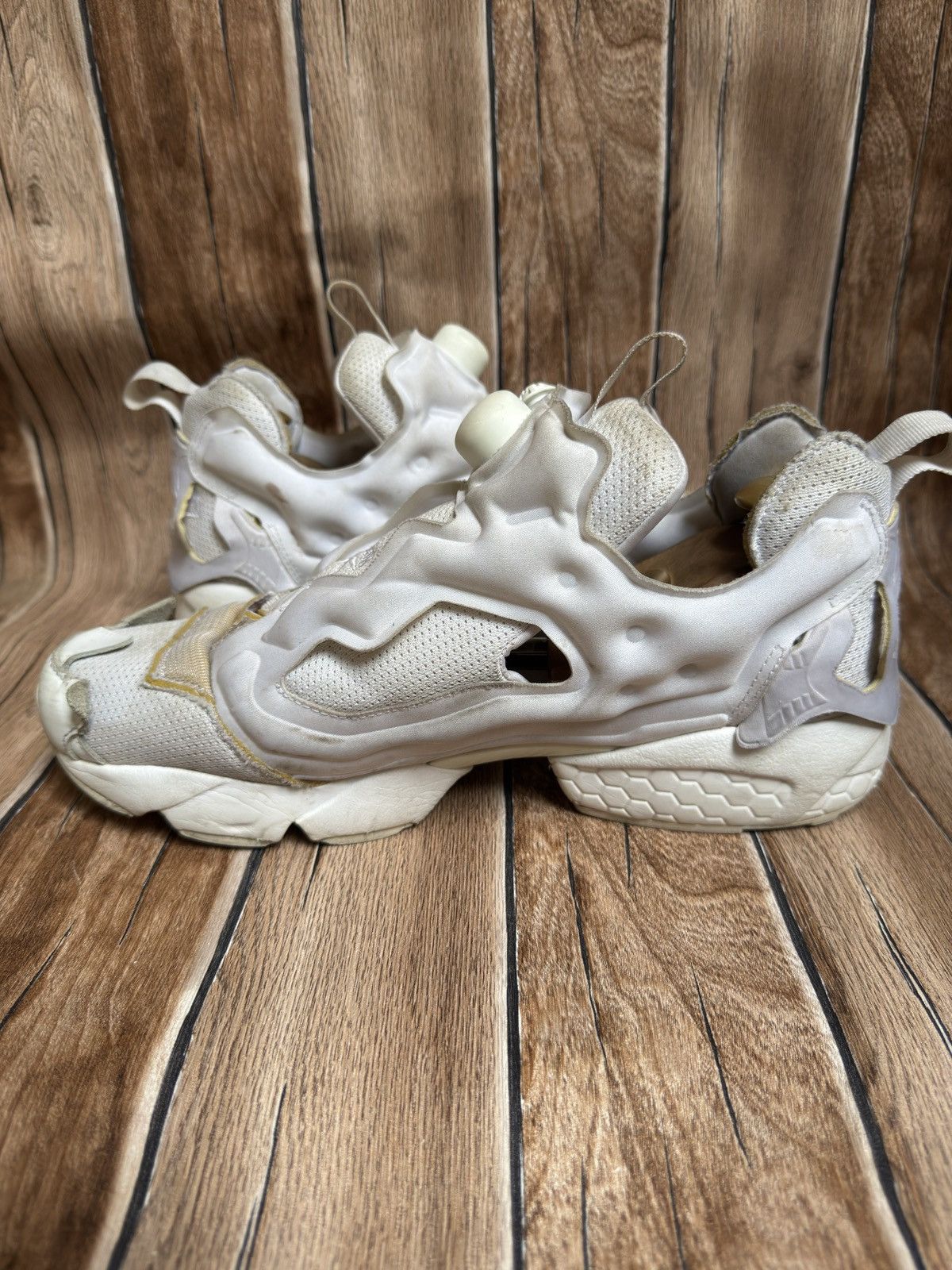 Maison Margiela × Reebok (memory of white) instapump fury sneaker Size US 10 / EU 43 - 10 Thumbnail
