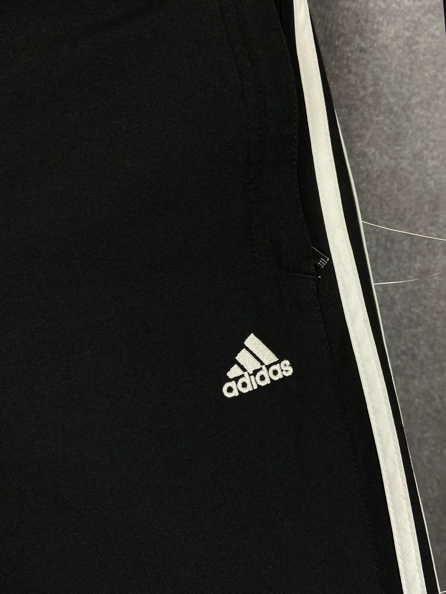 Adidas Track Pants Adidas black vintage 3 stripes streetwear Size US 32 / EU 48 - 2 Thumbnail