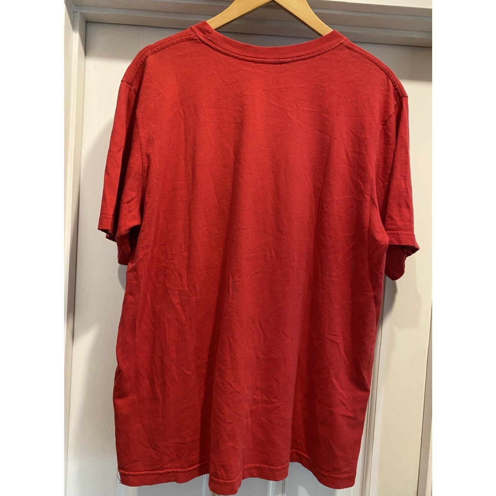 Vintage VINTAGE 5ive Jungle Mens Large Red Graphic T-shirt L Street L Mens Size US L / EU 52-54 / 3 - 2 Thumbnail