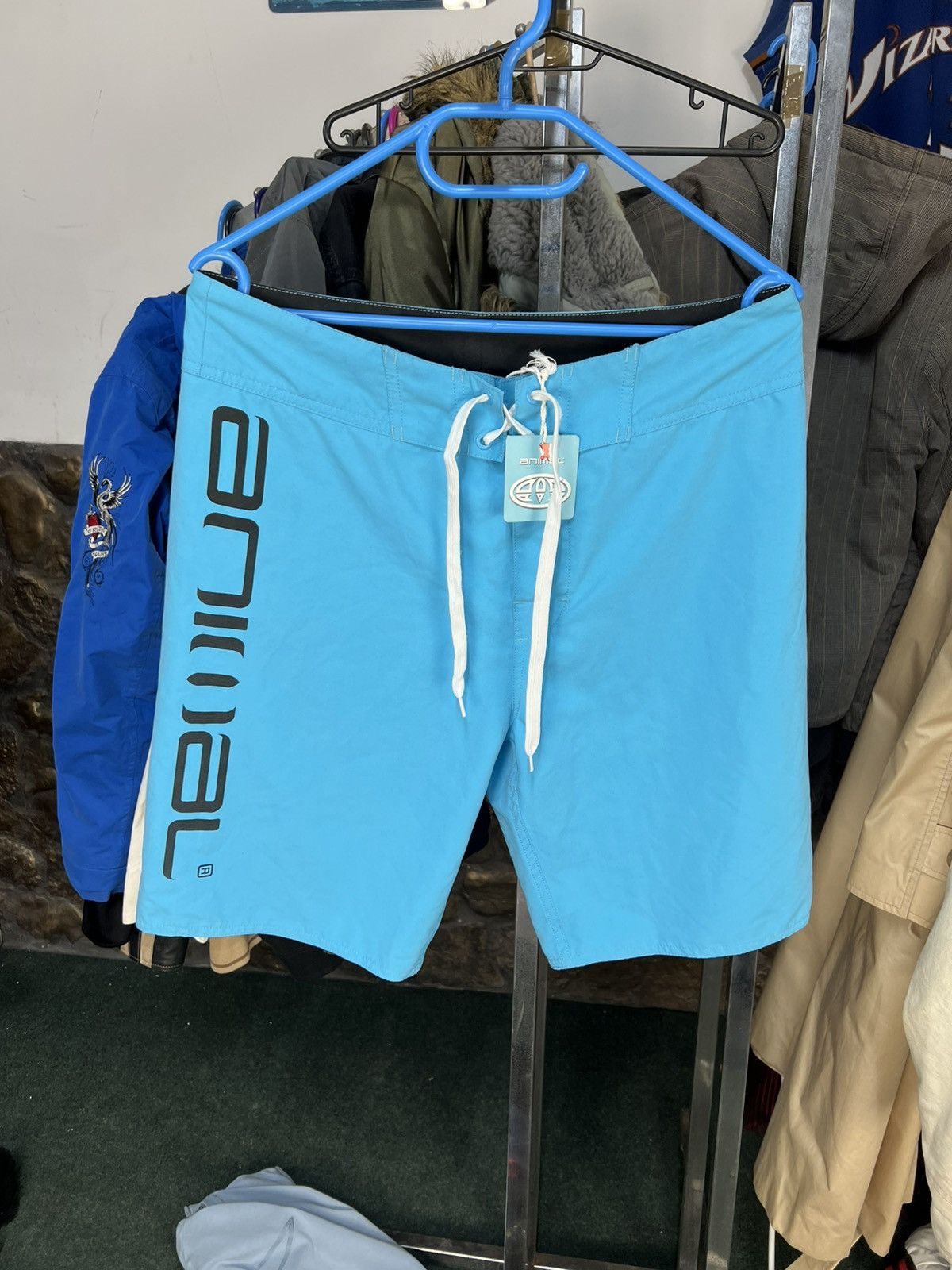Quicksilver New Y2K Vintage Animal Shorts Billabong Quicksilver Style Size US 32 / EU 48 - 2 Thumbnail