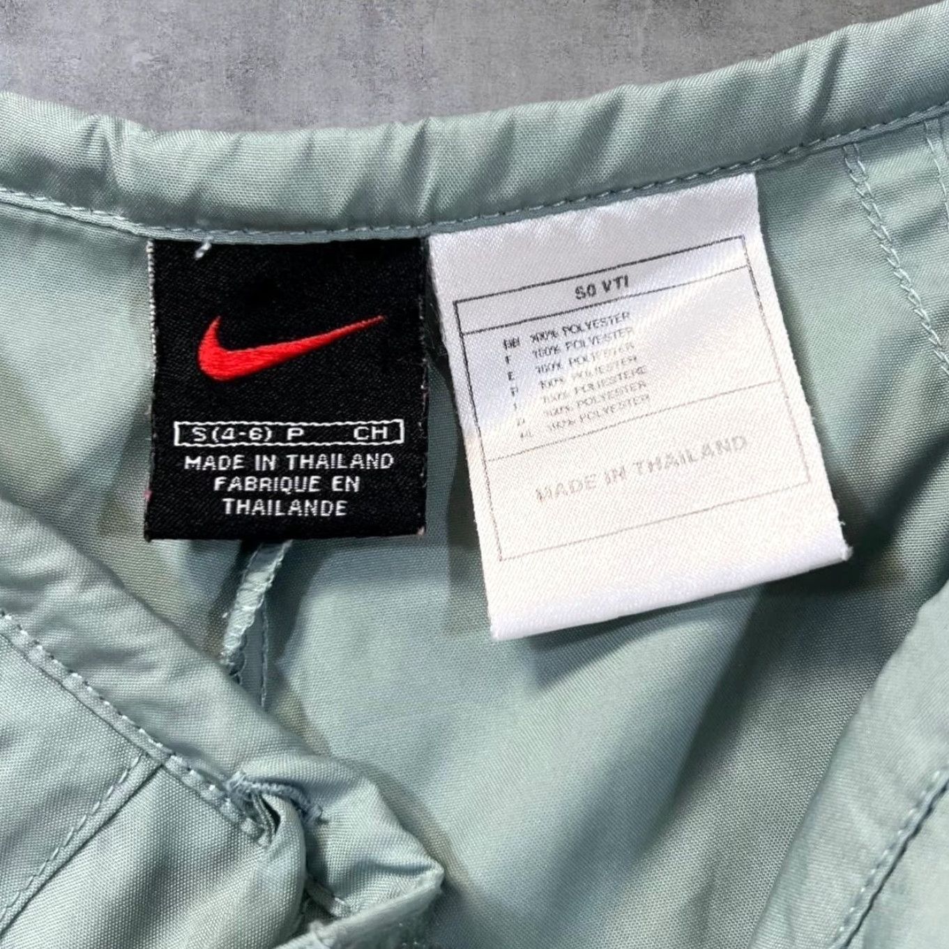 Nike VINTAGE Nike Embroidered Mini Logo Shorts Bermuda Women S Pale Grey Blue 90s Logo Embroidered Gym & Training Mens Womens Boys Girls Size 28" / US 6 / IT 42 - 6 Thumbnail