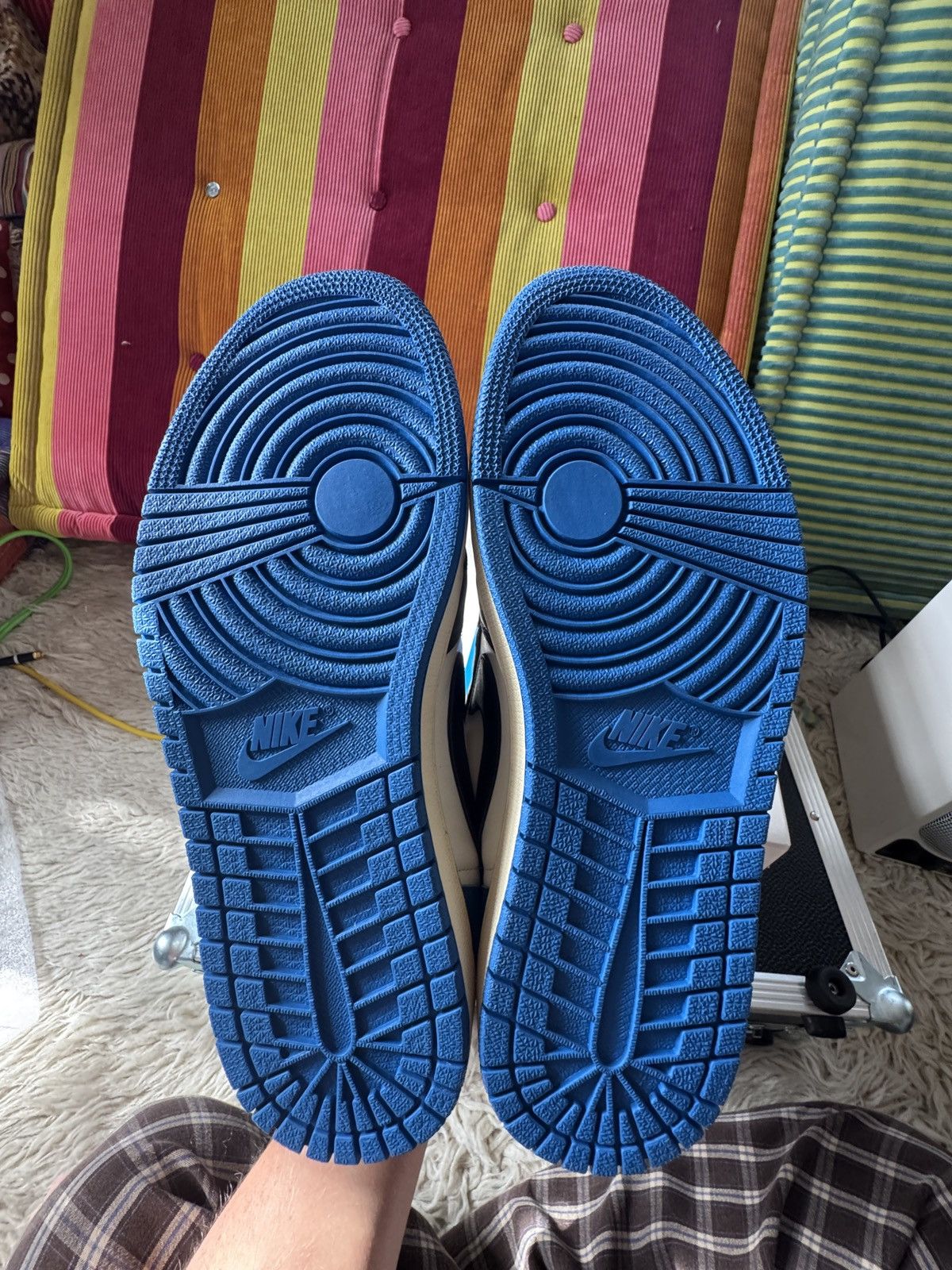 Fragment Design × Nike Travis Scott x Fragment x Air Jordan 1 Low OG SP Size US 11.5 / EU 44-45 - 6 Thumbnail