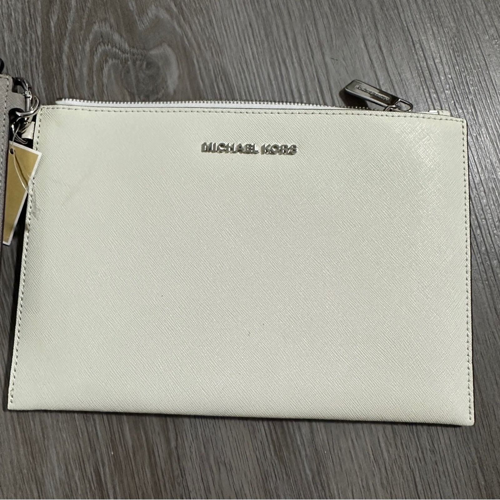 Michael Kors Michael Kors Jet Set Travel Trio 3 in 1 Wristlet Size ONE SIZE - 6 Thumbnail