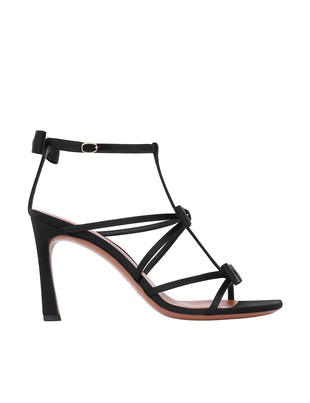 oc11z0925 Tux Sandals in Black