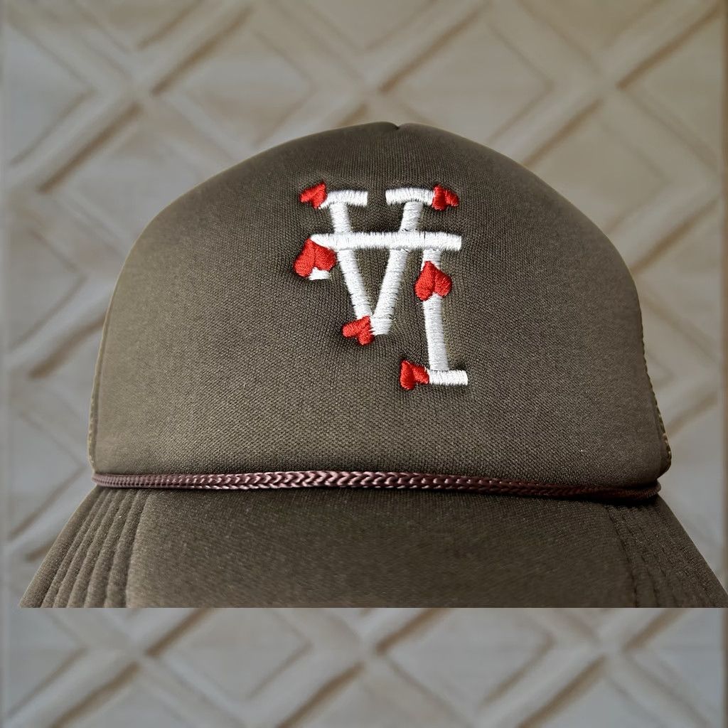 Vintage VINTAGE Lost Love NYC Upside Down LA Snapback Hat Black Embroidered Size ONE SIZE - 1 Thumbnail