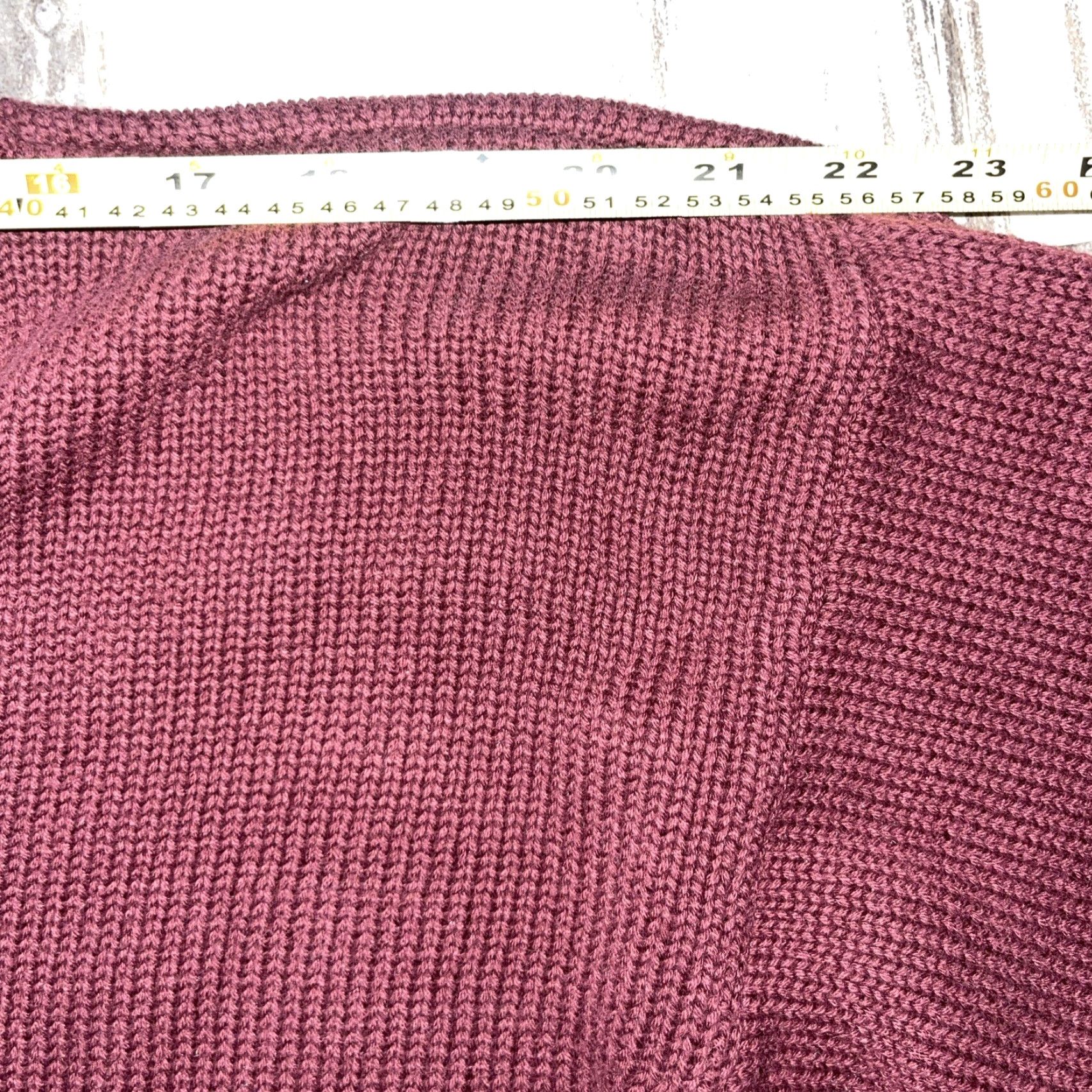 Vintage Columbia Sweater Men L Maroon V-Neck Pullover Logo Long Sleeve Knit Casual 90s Outdoor Size US L / EU 52-54 / 3 - 5 Thumbnail