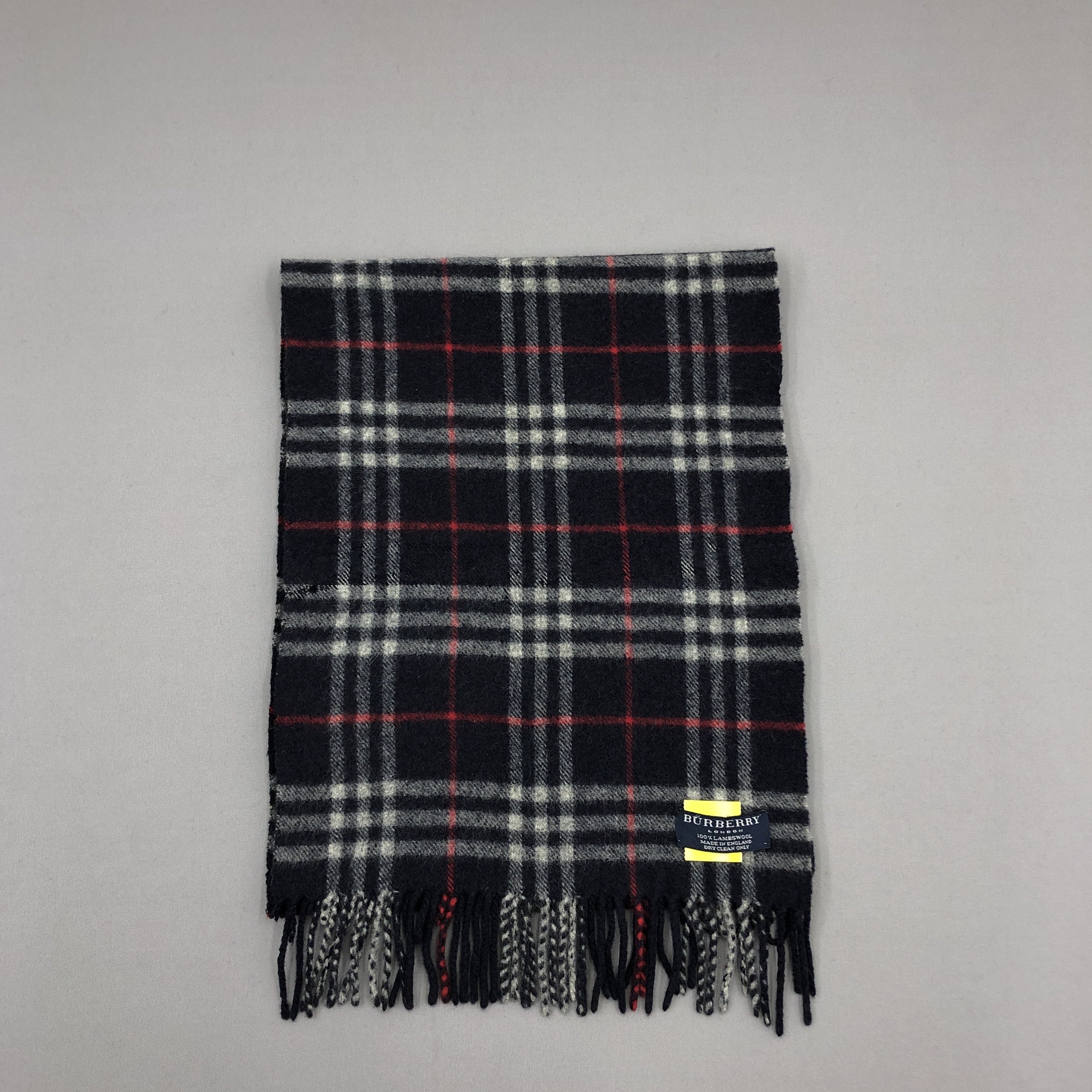Burberry Vintage Burberry Scarf Muffler Wool Nova Check Neck Scarves Size ONE SIZE - 2 Thumbnail
