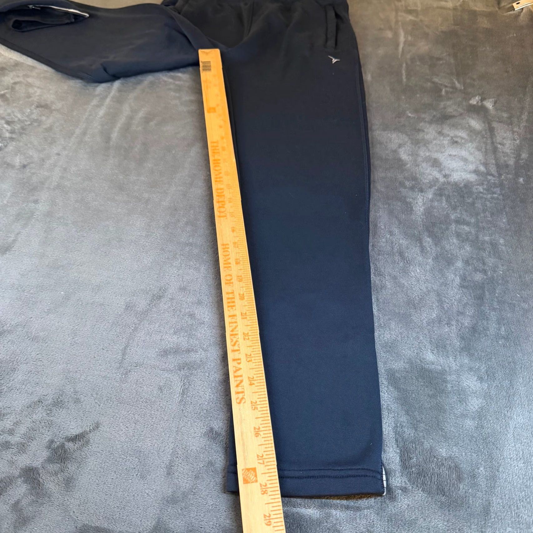 Old Navy Old Navy Active Go-Dry Jogger Sweatpants Navy Blue Mens XS Pants Sweatpants Athletic Training Go-Dry XS Mens Navy Blue Size US 27 - 6 Thumbnail