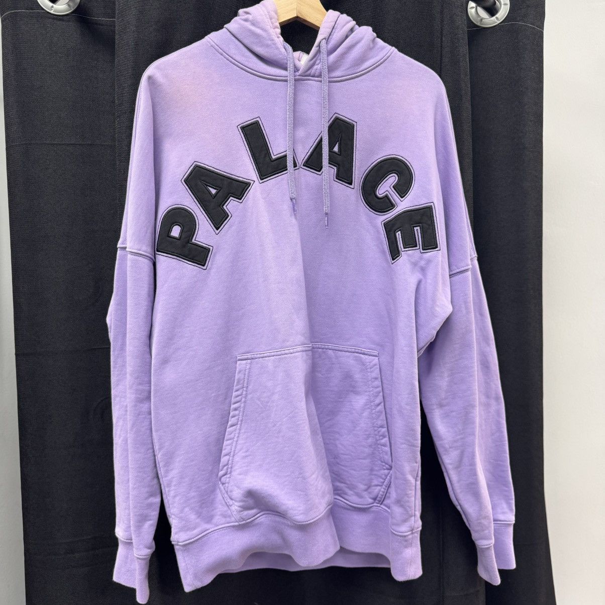 Palace Palace Cut Out Hood Lilac Size US L / EU 52-54 / 3 - 1 Thumbnail