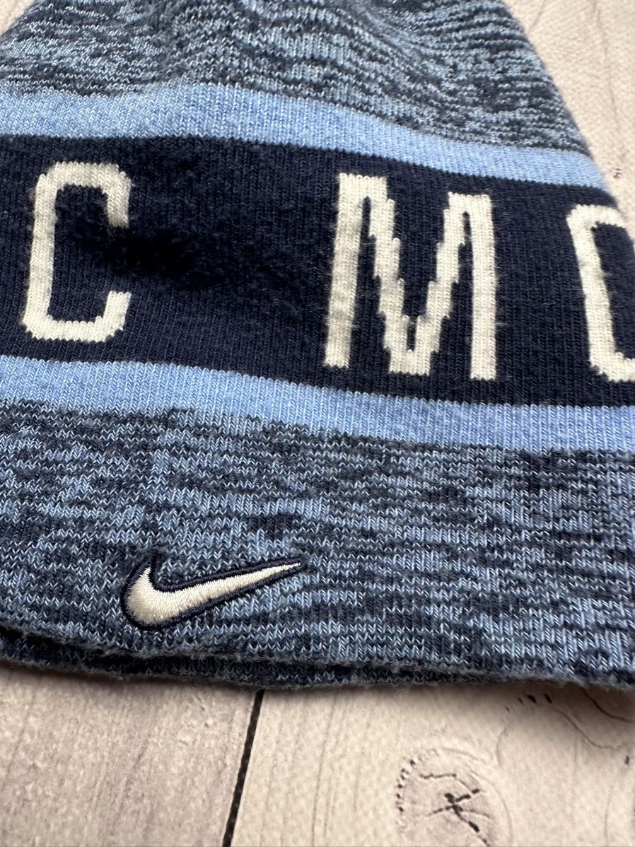 Vintage Vintage Nike Manchester City soccer Hat rare reversible Size ONE SIZE - 3 Thumbnail