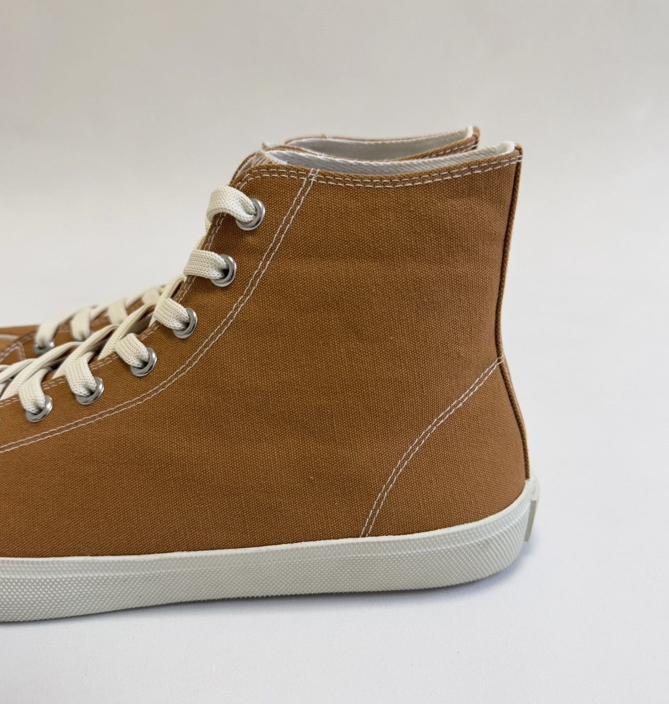 Maison Margiela Orange Canvas High Top Tabi Sneakers Size US 11 / EU 44 - 6 Thumbnail