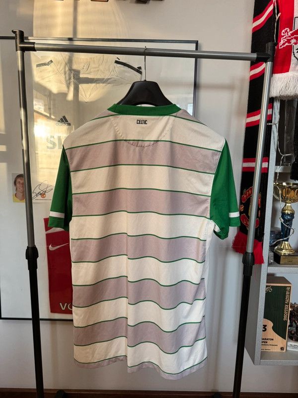 Nike × Vintage Nike Celtic Glasgow 2011-12 Away Jersey L Size US L / EU 52-54 / 3 - 2 Thumbnail