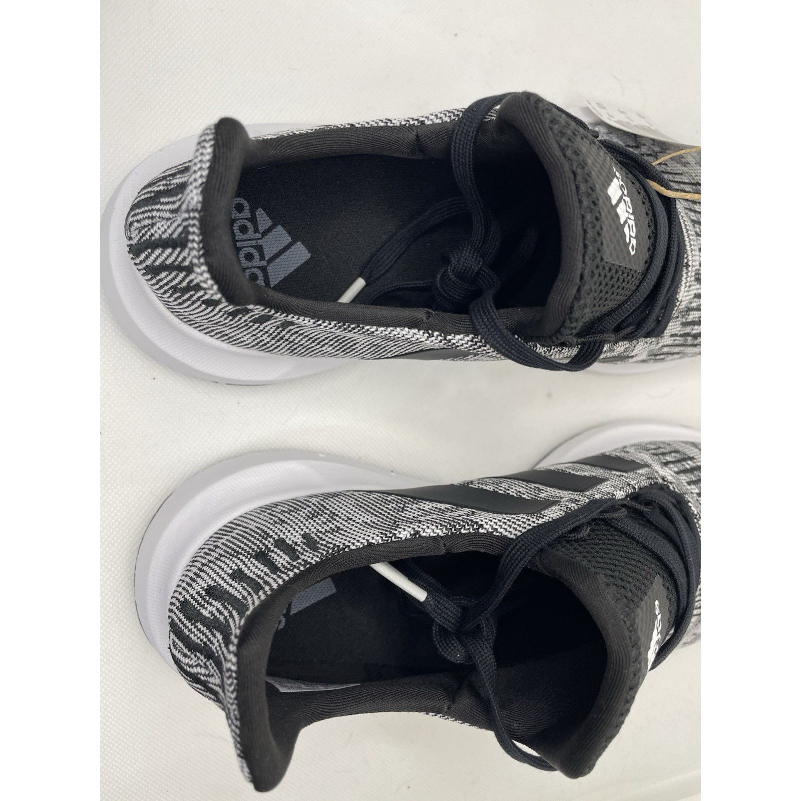 Adidas BNWT Adidas Swift Run 1.0 Black White - Mens 8.5 Size US 8 / EU 41 - 7 Thumbnail