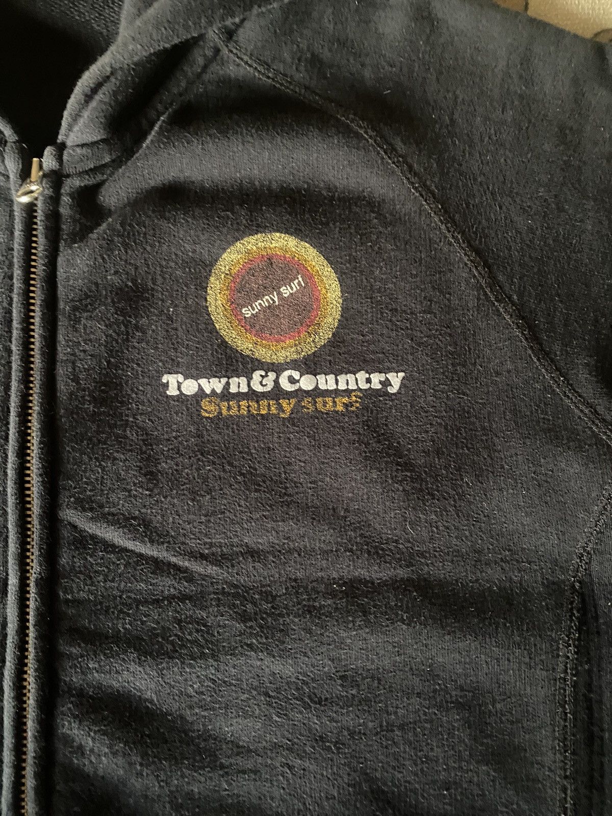 Japanese Brand Vintage Town & Country zipper Hoodie Size US L / EU 52-54 / 3 - 3 Thumbnail