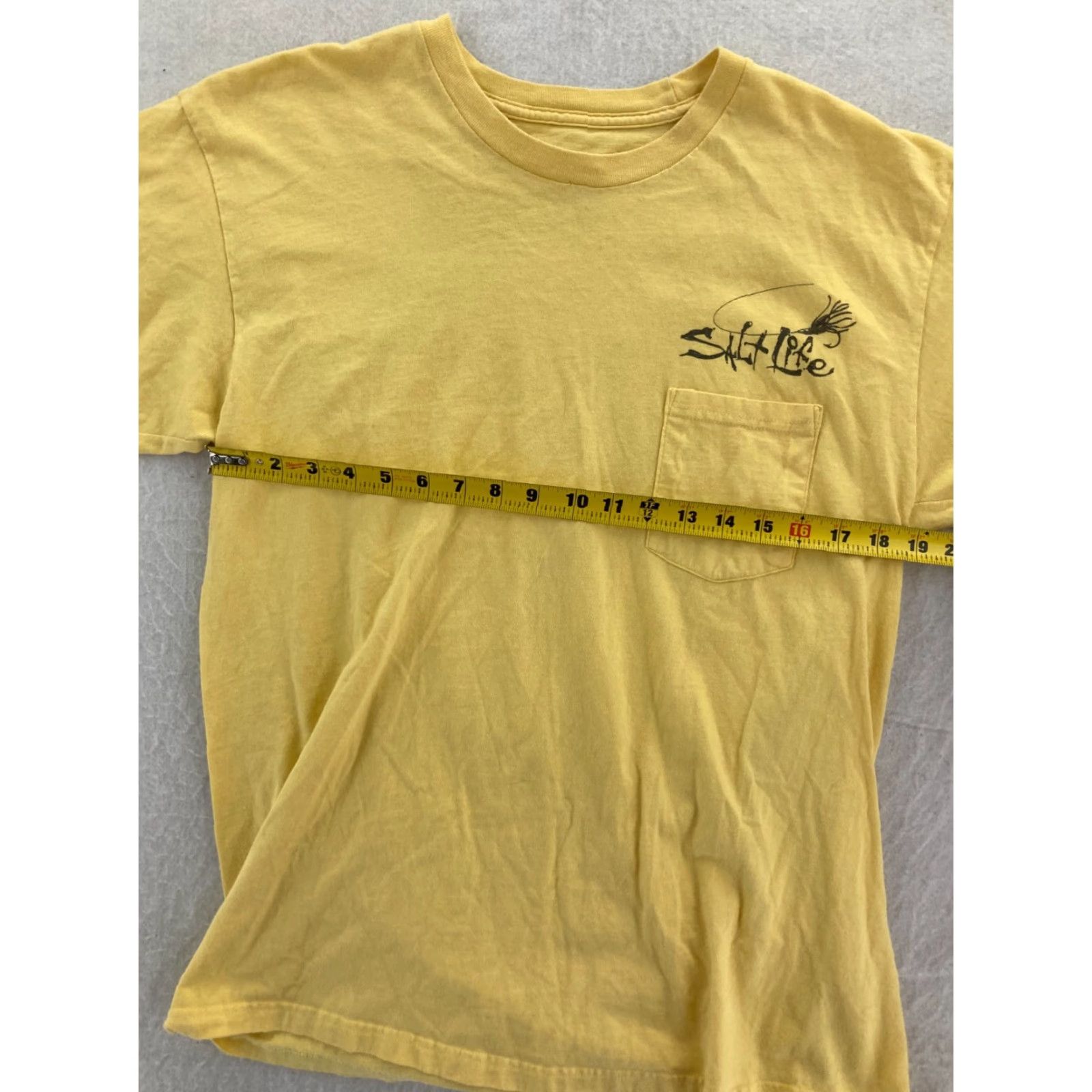 Vintage Salt Life T-Shirt Mens L Yellow Marlin Flag Sailing Pocket Cotton Shirt Mens L Yellow Logo 90s Beach Ocean Graphic Tee Size US L / EU 52-54 / 3 - 2 Thumbnail