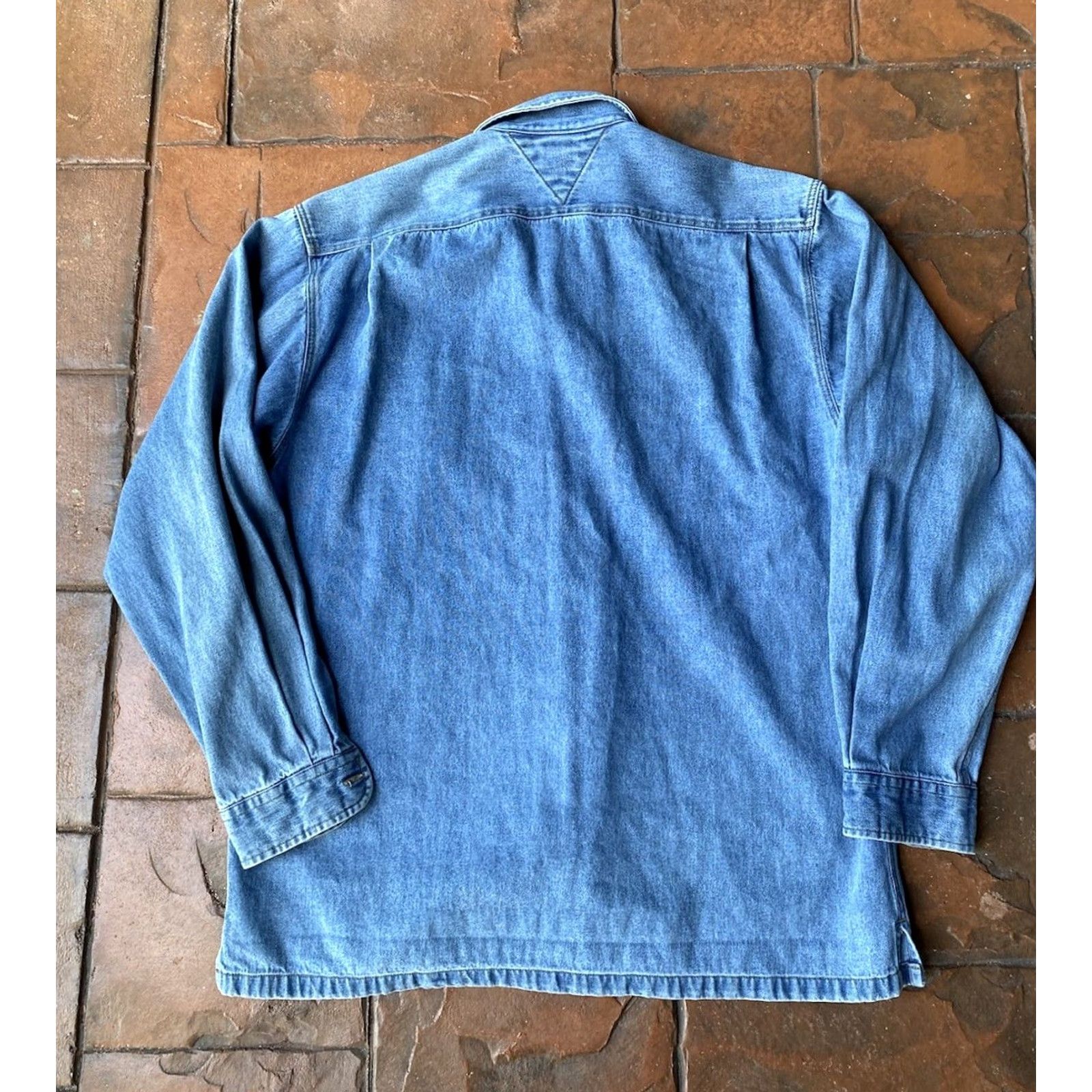 Tommy Hilfiger VINTAGE Tommy Hilfiger Outdoor Expedition Full Zip Jean Jacket Mens XL Blue Denim 90s Logo Bomber Jacket All Seasons Program Size US 36 / EU 52 - 3 Thumbnail