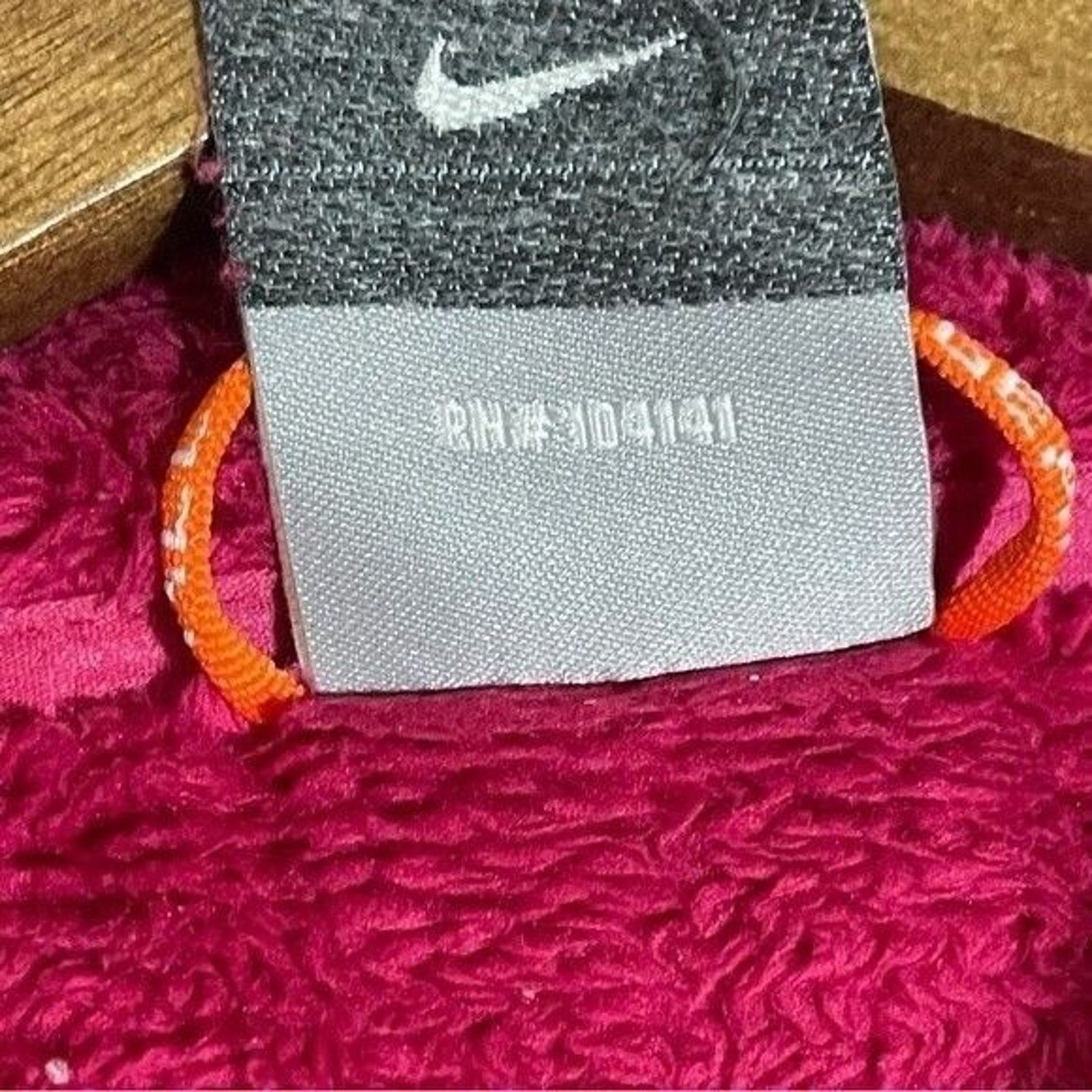 Nike Nike ACG Jacket Womens Medium Fuchsia Fuzzy Full Zip Size M / US 6-8 / IT 42-44 - 9 Thumbnail