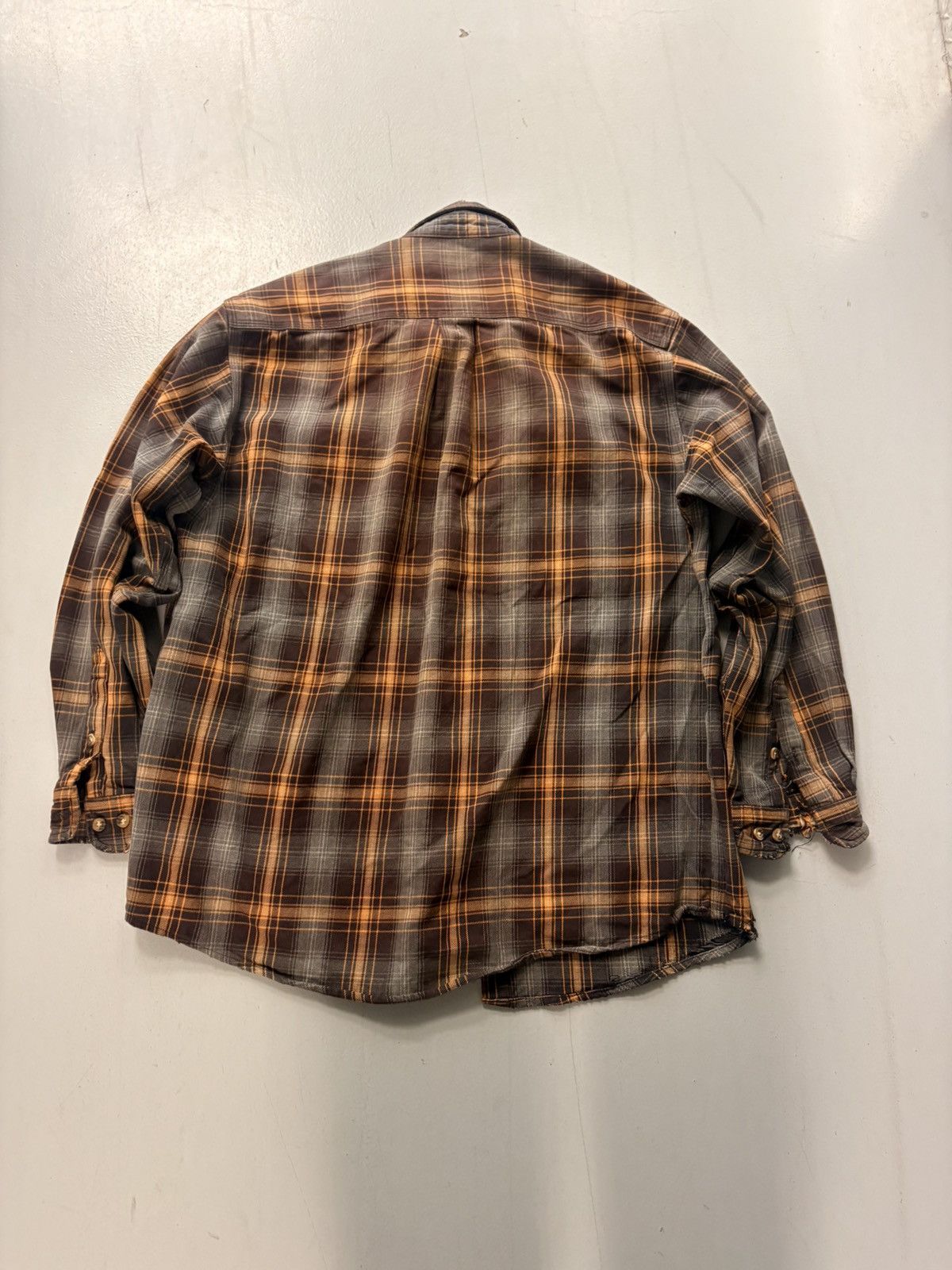 Carhartt Heavily Distressed Carhartt Plaid Flannel Shirt - Size L Size US L / EU 52-54 / 3 - 5 Thumbnail