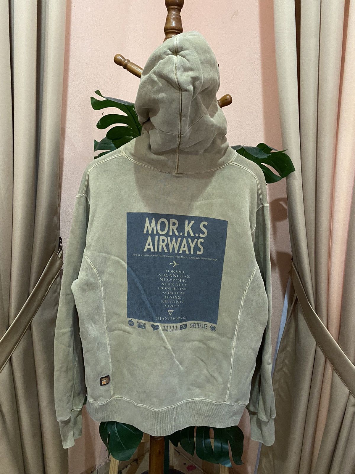 Other MOR.K.S Airways Vintage Hoodie – Streetwear Travel Edition Size US M / EU 48-50 / 2 - 1 Thumbnail