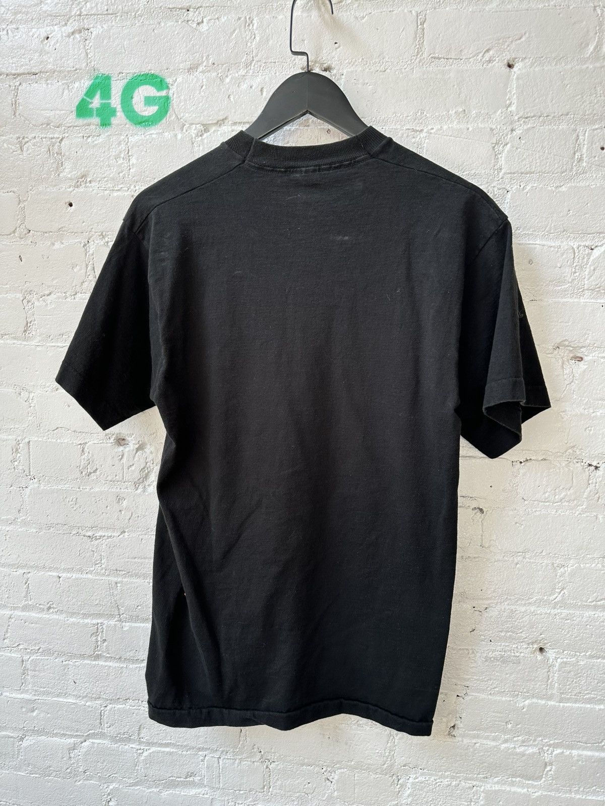 Vintage HOW TO SURVIVE NEW YORK VINTAGE T Size US L / EU 52-54 / 3 - 3 Thumbnail