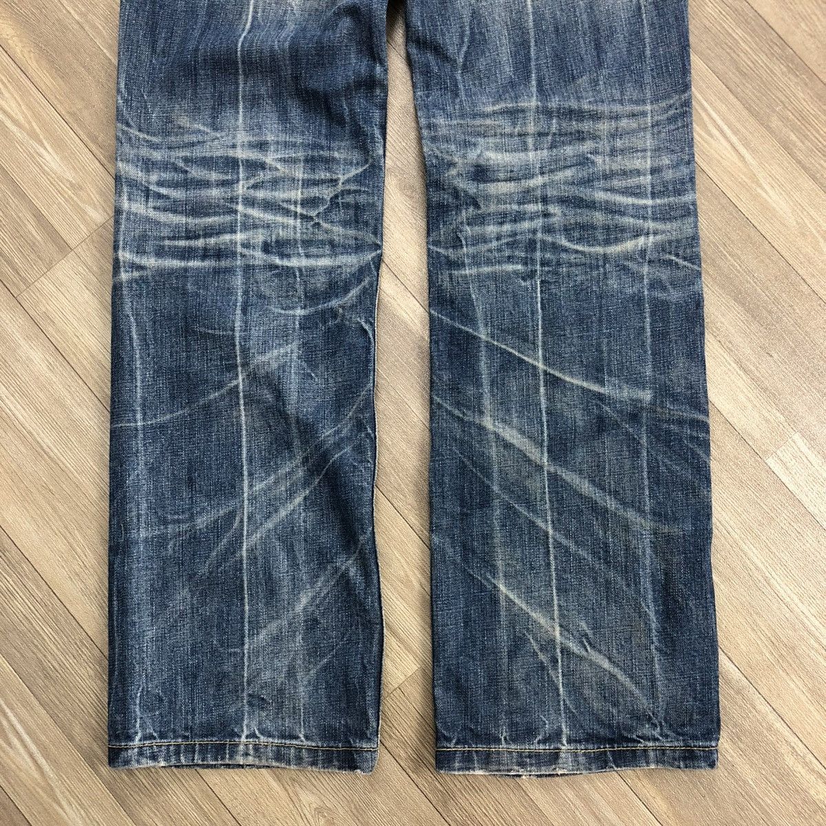 If Six Was Nine × Japanese Brand × Le Grande Bleu (L.G.B.) 2000s Lolita Jeans Distressed Faded Bootcut Flared Jeans Size US 31 - 11 Thumbnail