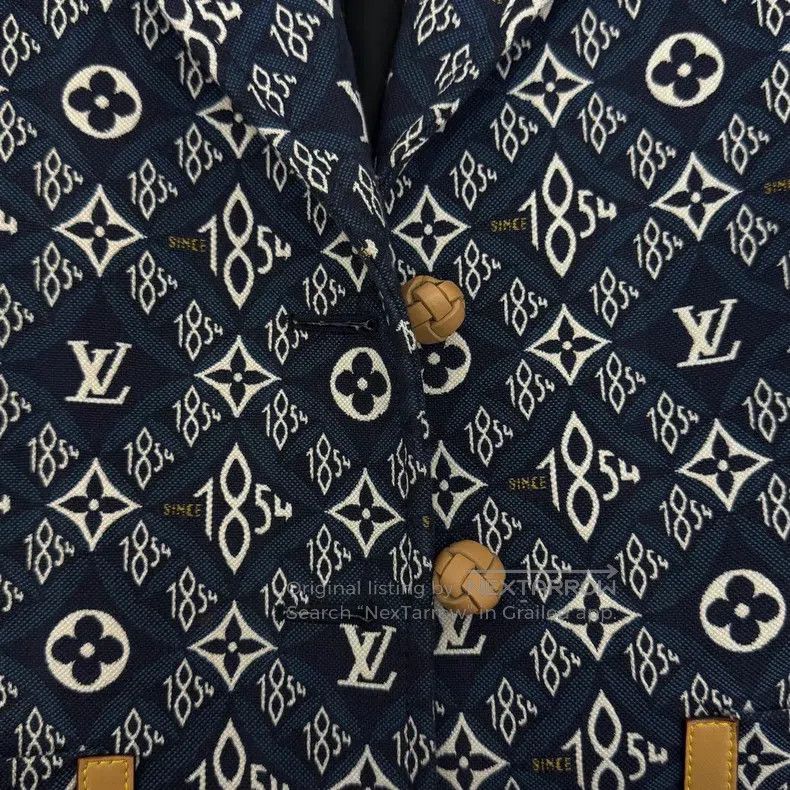 Louis Vuitton Louis Vuitton Dark blue suit jacket with classic logo blaz Size XS / US 0-2 / IT 36-38 - 7 Thumbnail