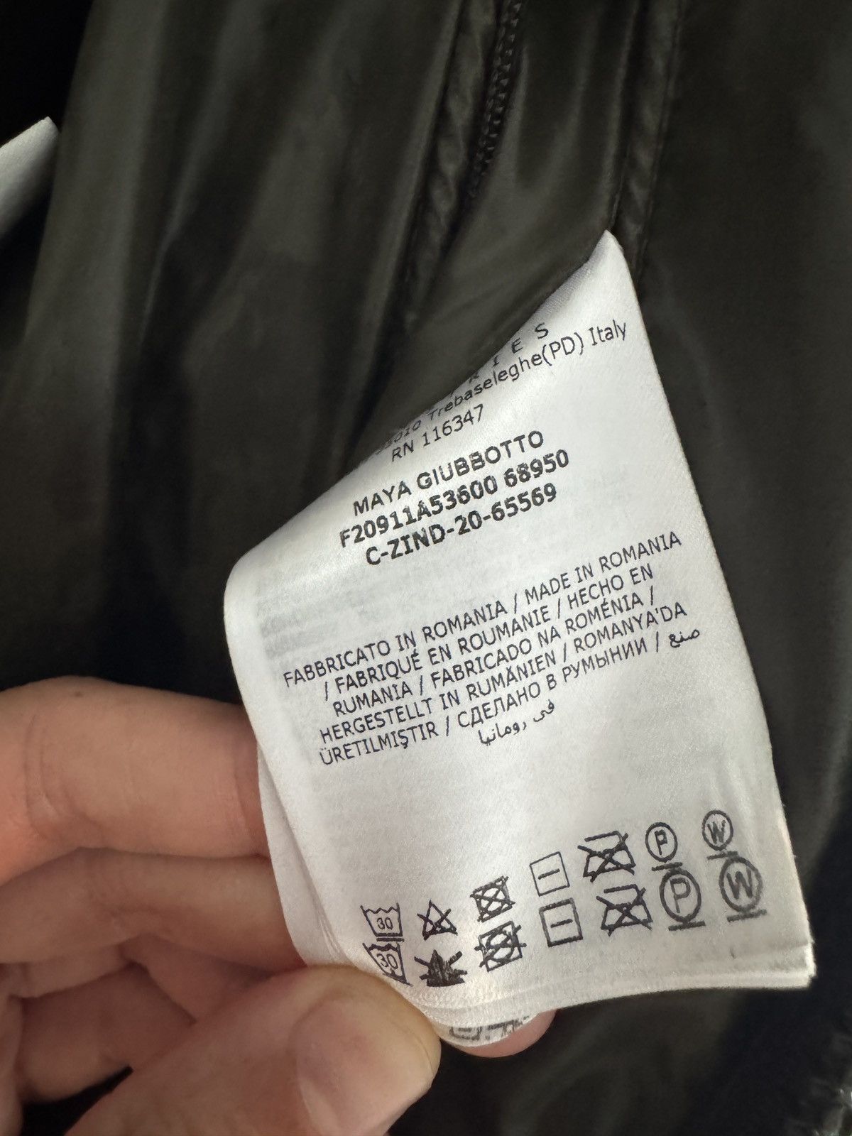 Moncler Moncler maya jacket size 2 army green Size US S / EU 44-46 / 1 - 13 Thumbnail