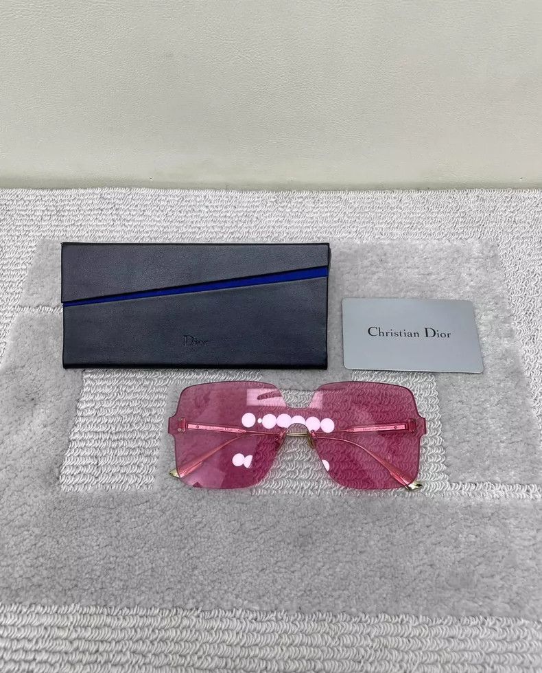 Dior Dior Pink sunglasses 2504-Nextarrow Size ONE SIZE - 1 Thumbnail