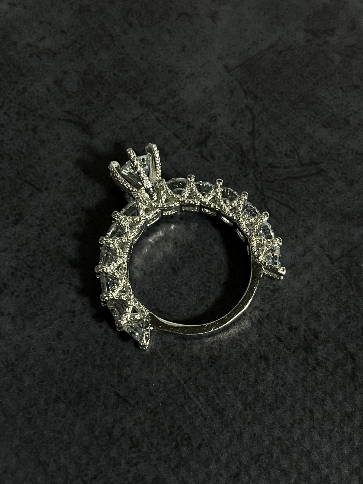 Japanese Brand × Jewelry × Vintage Luxury Eternity Band with Solitaire – Japanese Brand Size ONE SIZE - 4 Thumbnail