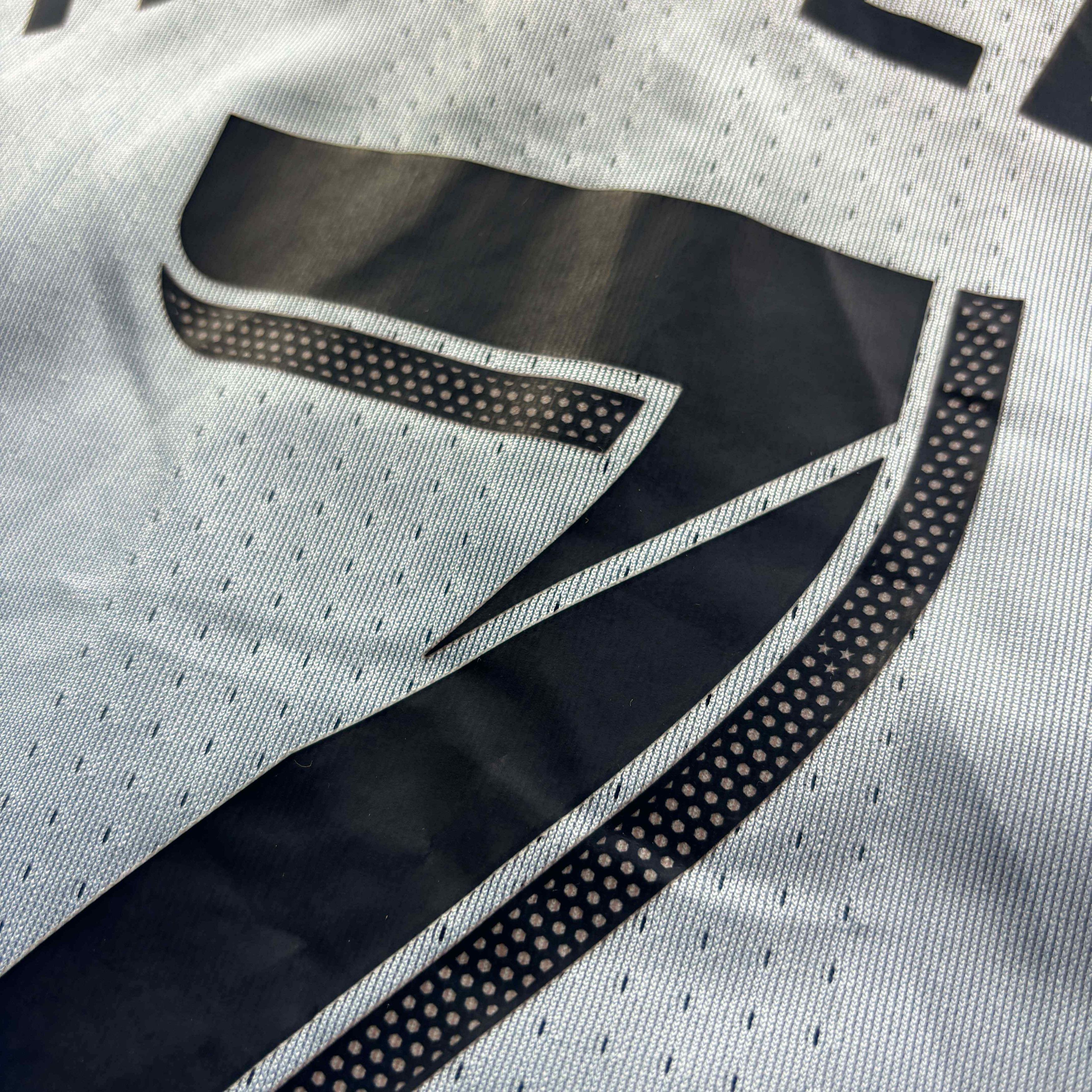 Adidas MATCH WORN Sporting Kansas City 2018 Russell football jersey Size US M / EU 48-50 / 2 - 16 Thumbnail