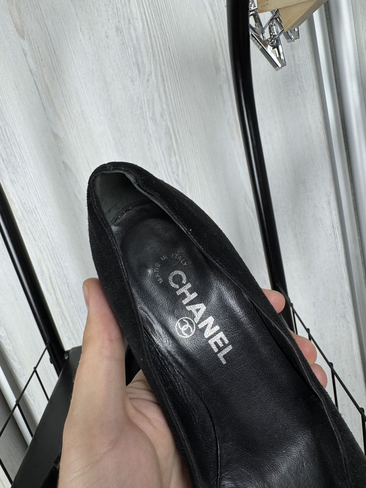 Chanel Chanel black suede leather pearls timeless classic heels Size US 8 / IT 38 - 8 Thumbnail