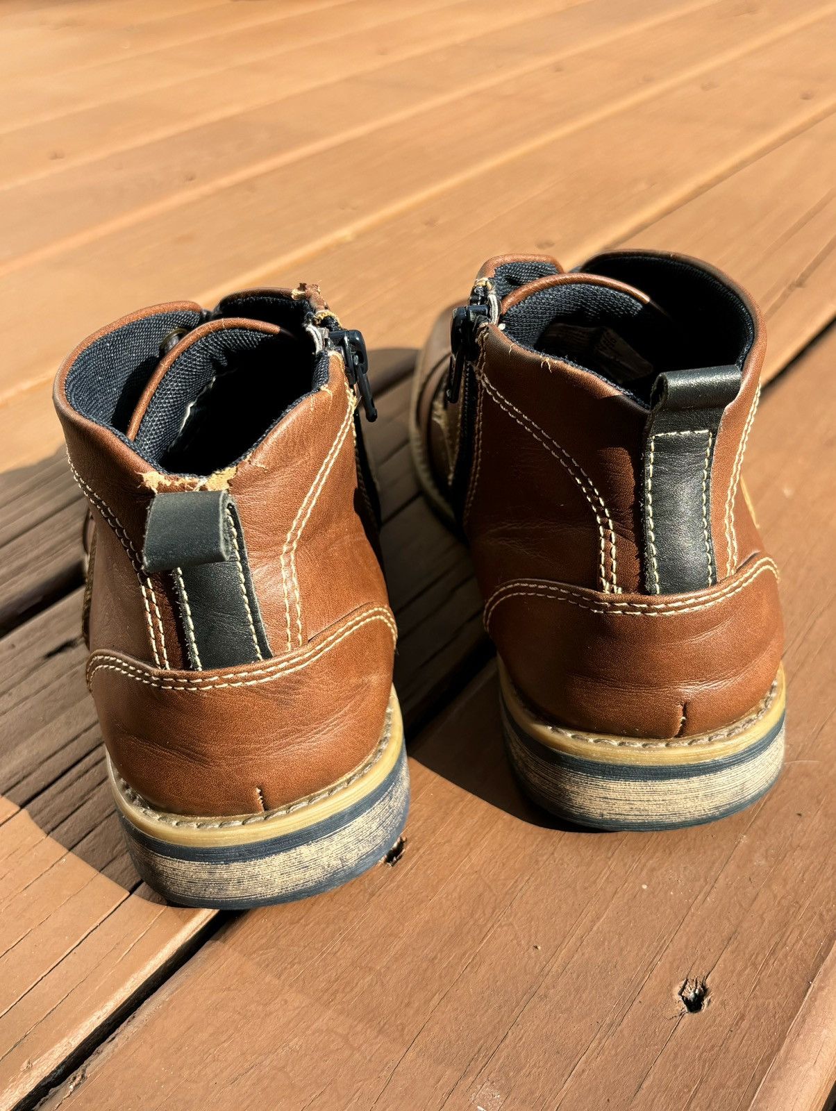 Apt. 9 × Designer Brown Leather Ankle Boots Apt 9 Cap Toe Zipper Cognac & Navy Size US 8 / EU 41 - 8 Thumbnail