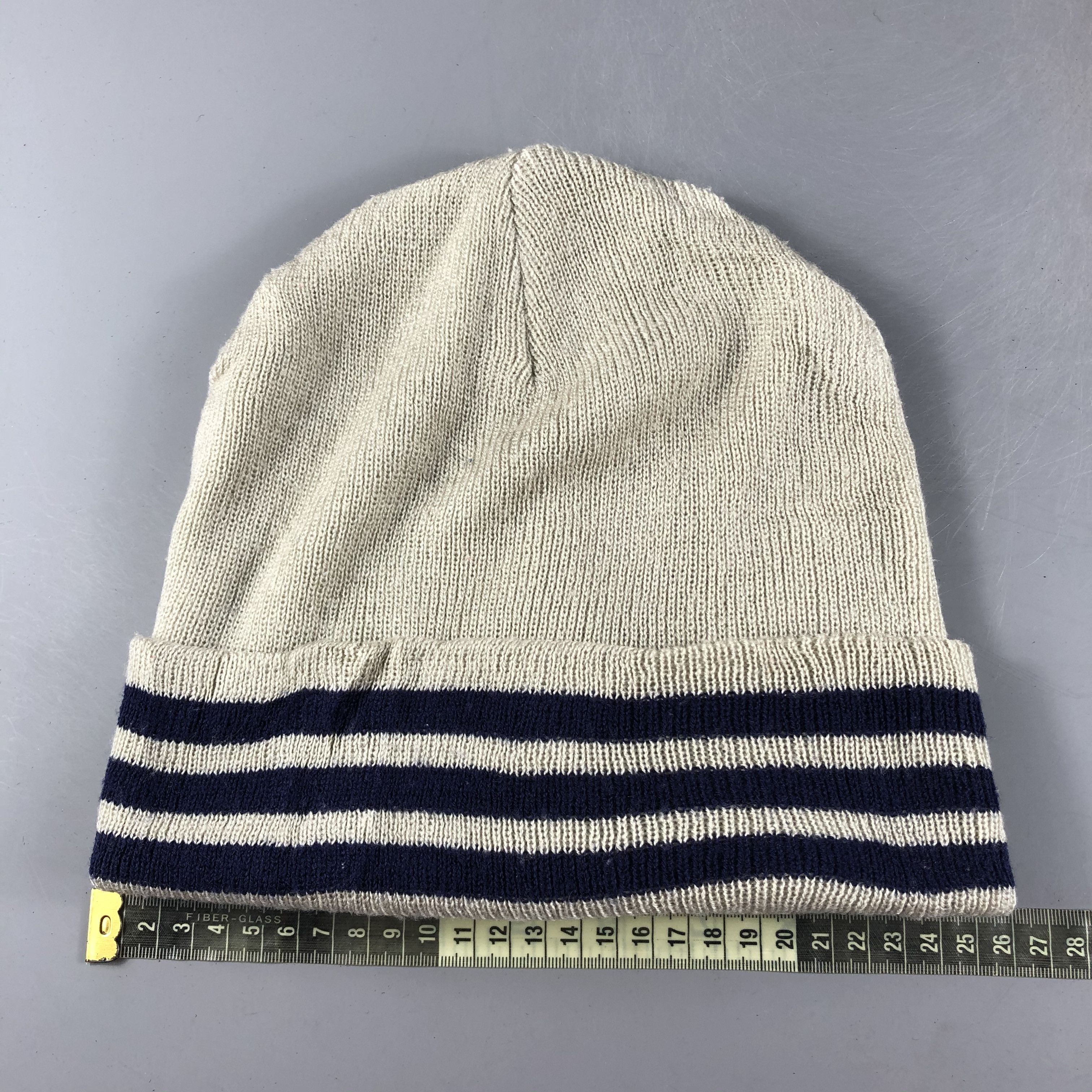 Adidas × Vintage Adidas 3 Stripe Beanie Snow Hat Snow Cap -D222 Size ONE SIZE - 4 Thumbnail