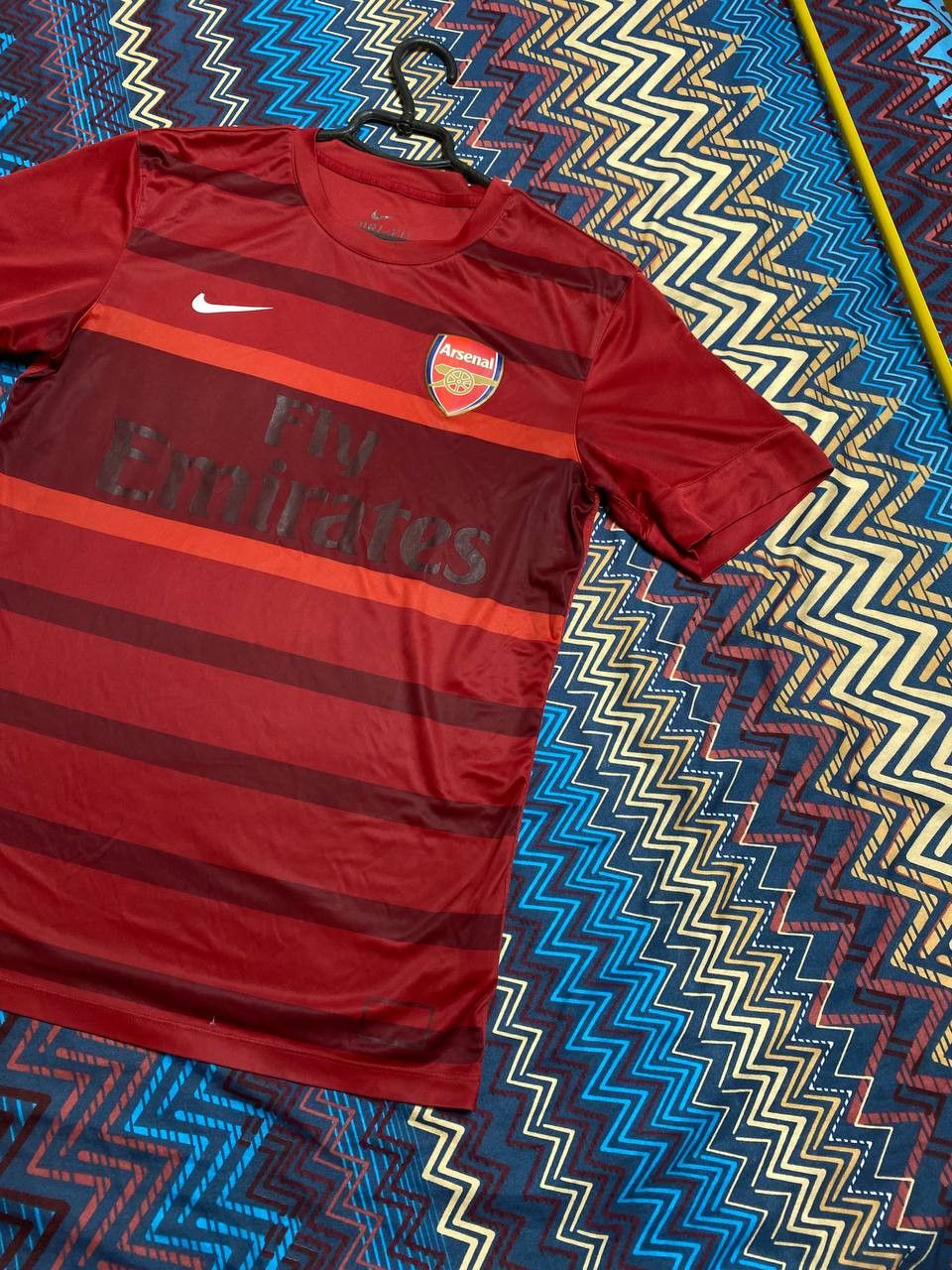 Nike Sportwear T-Shirt Nike football ARSENAL logo Y2K Vintage Size US S / EU 44-46 / 1 - 9 Thumbnail