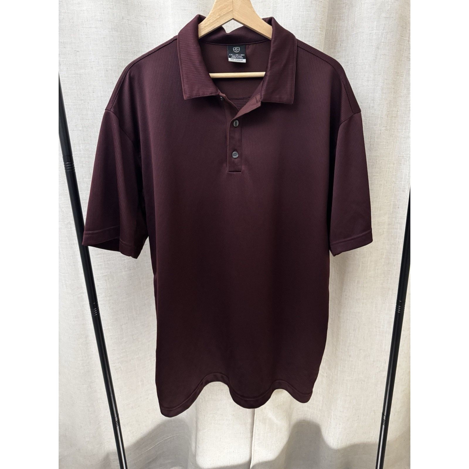 Nike Nike Golf Sphere Dry Polo XL Burgundy Size US XL / EU 56 / 4 - 1 Thumbnail
