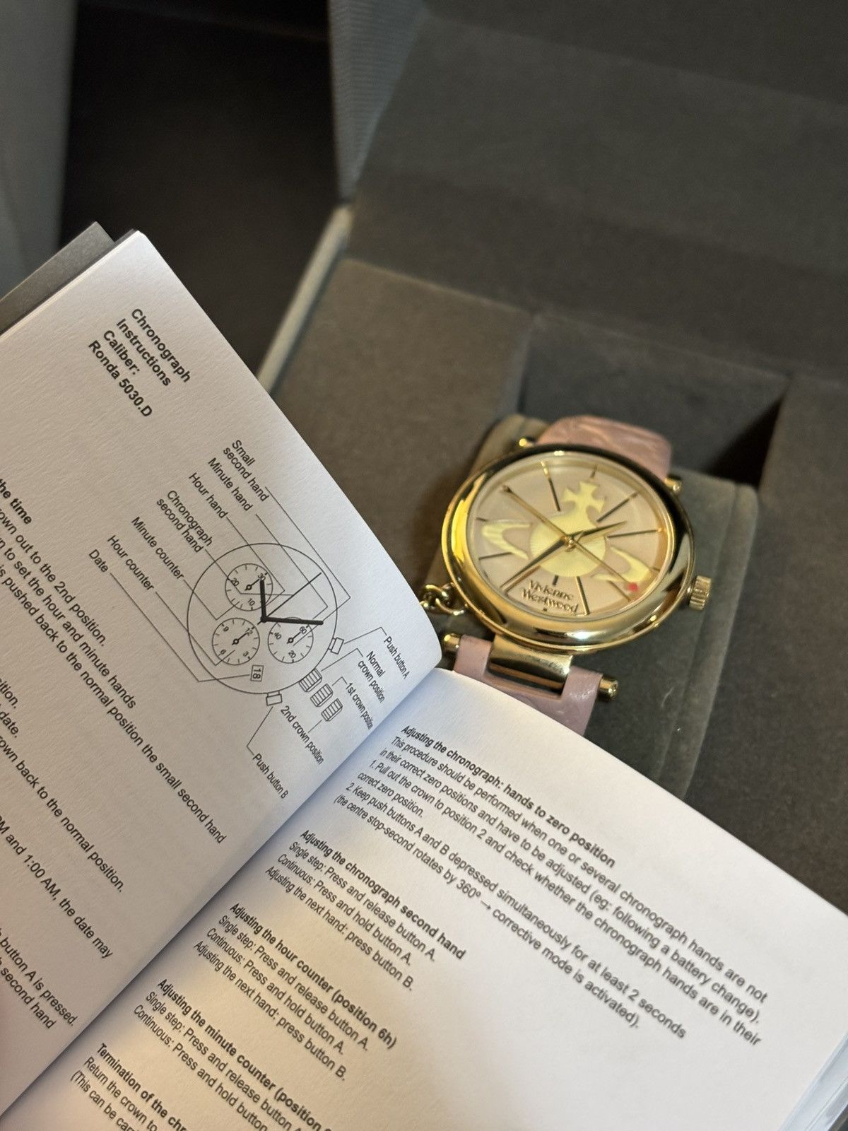 Vivienne Westwood Rose Gold Orb Watch Size ONE SIZE - 8 Thumbnail