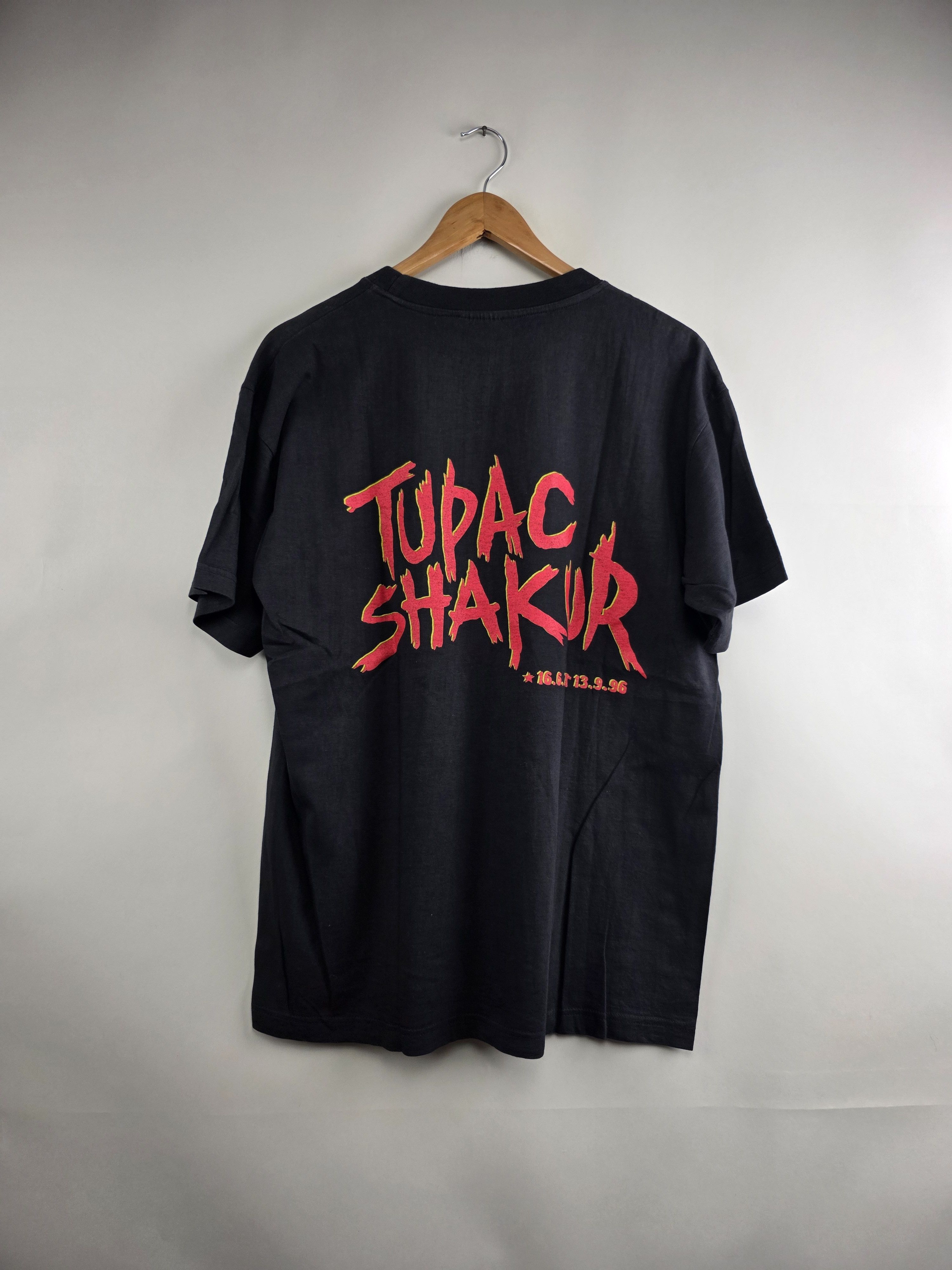 Band Tees × Rap Tees × Vintage 90s Tupac Shakur 2pac Makaveli Memorial XL 22" 29" Size US XL / EU 56 / 4 - 4 Thumbnail