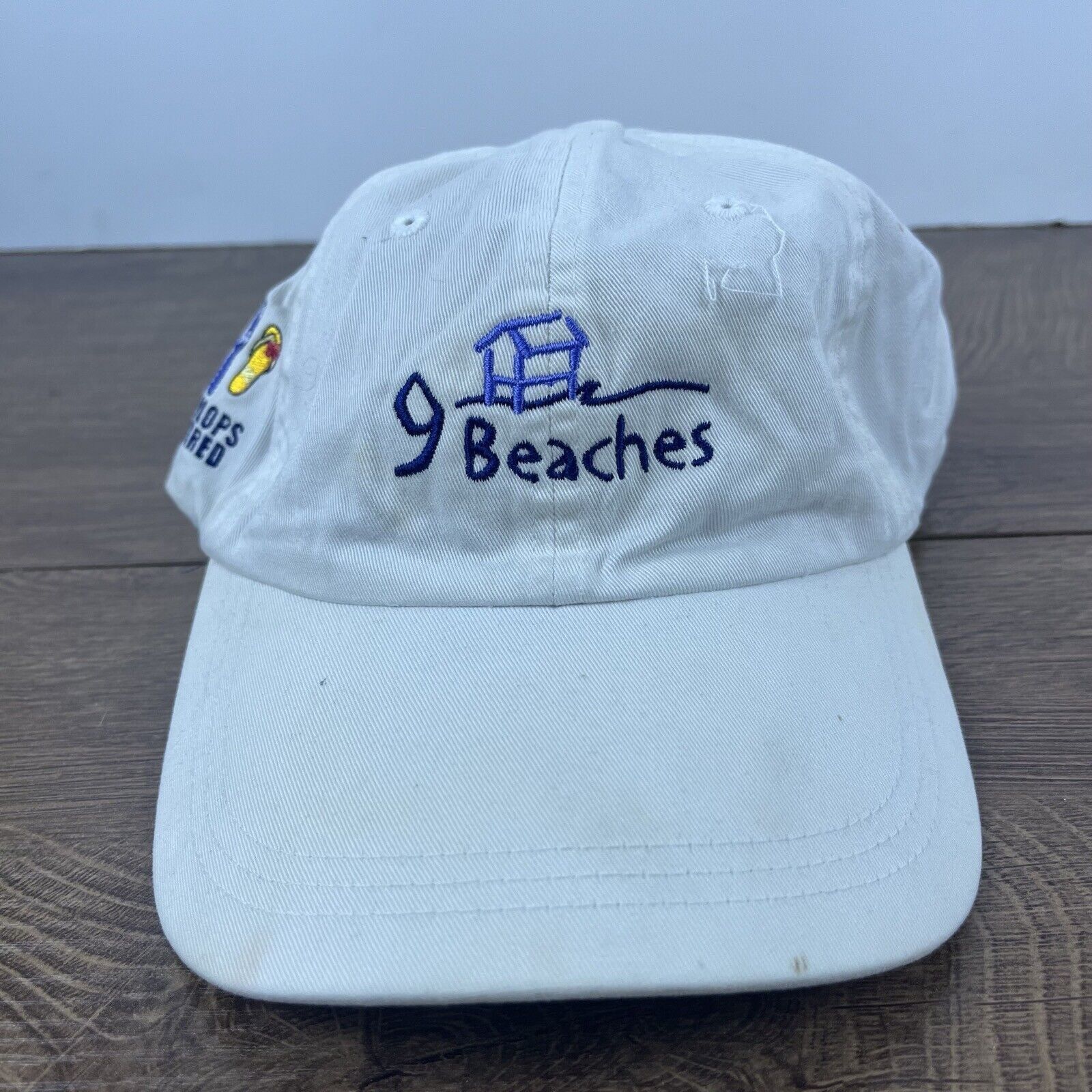 Other 9 Beaches Hat Beach Hat White Hat Adjustable Flip Flops Requ Size ONE SIZE - 1 Thumbnail