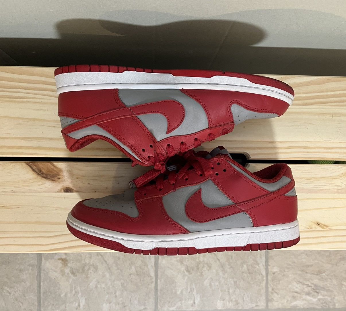 Nike UNLV Nike dunks Size US 8.5 / EU 41-42 - 4 Thumbnail