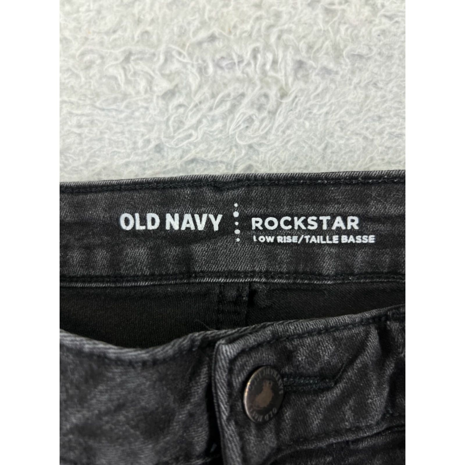 Old Navy Old Navy Rockstar Skinny Jeans Womens 4 Black Low Rise Denim 27" Inseam 90s Retro Size 27" / US 4 / IT 40 - 6 Thumbnail