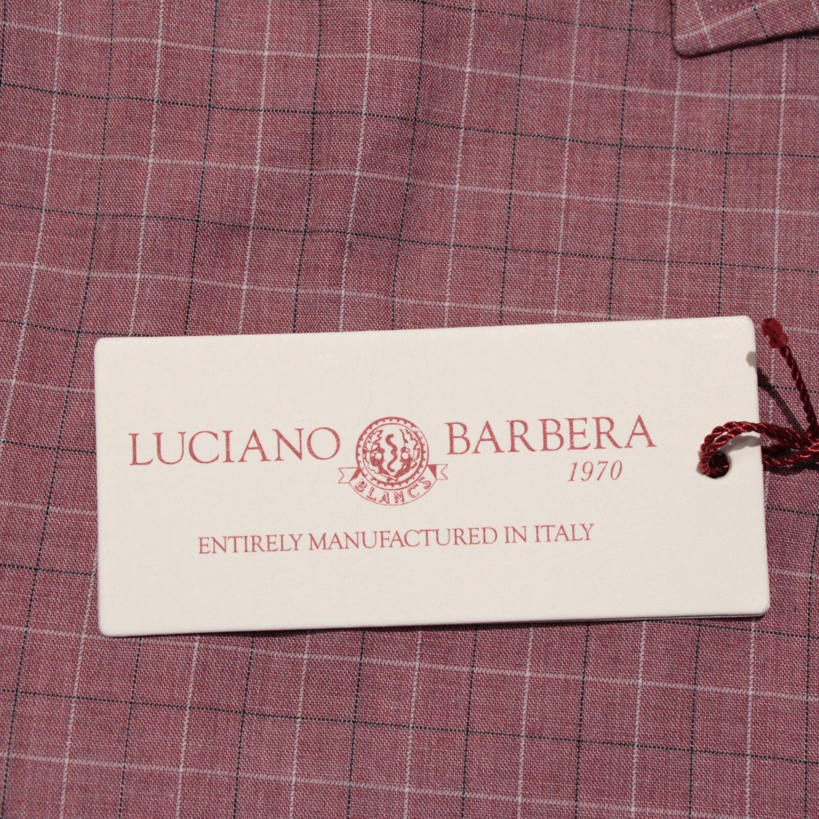 Luciano Barbera Luciano Barbera New with tags Shirt Size M US In Red Size US M / EU 48-50 / 2 - 2 Thumbnail