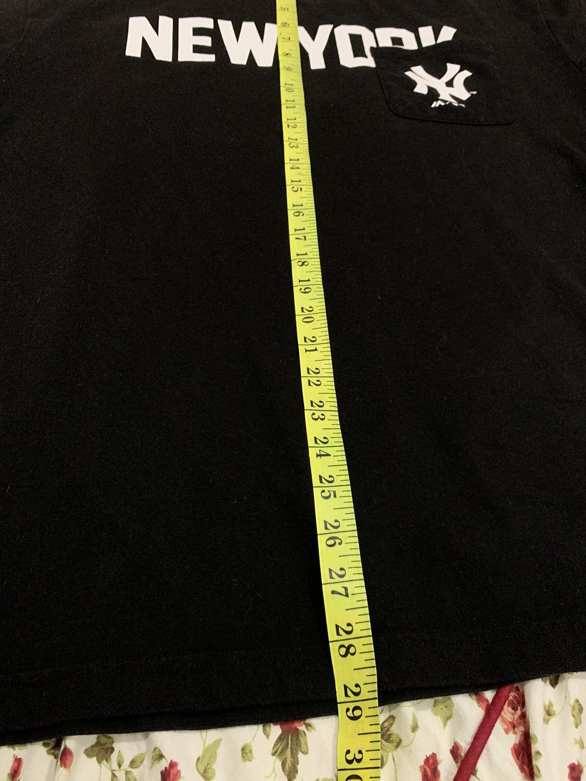 MLB MLB NY New Yankees Baseball Pocket Tee Size US XXL / EU 58 / 5 - 14 Thumbnail