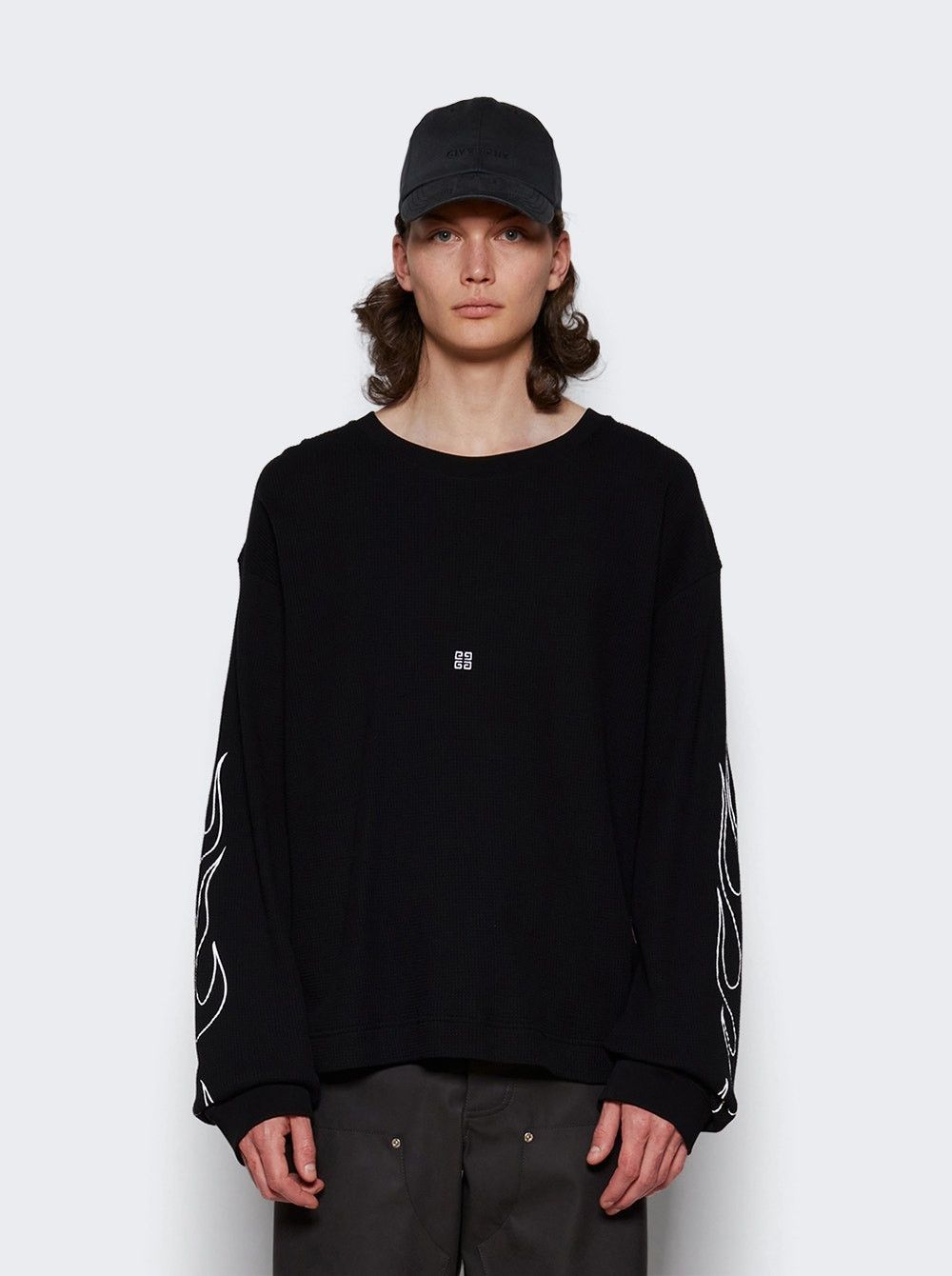 Givenchy o1srvl11e0125 Boxy Fit Long Sleeve T-Shirt in Black Size US L / EU 52-54 / 3 - 3 Thumbnail