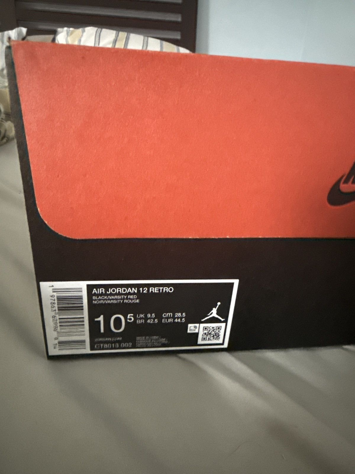 Jordan Brand × Nike Jordan 12 Retro Flu Game 2025 Size US 10.5 / EU 43-44 - 6 Thumbnail