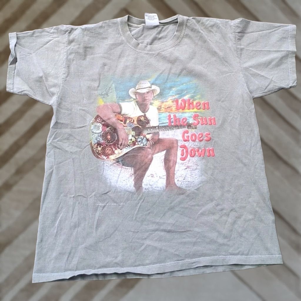 Anvil VINTAGE Anvil Shirt Kenny Chesney When The Sun Goes Down 2004 Print Tee Large Gray Cotton Short Sleeve Crew Neck Mens Shirt Size US M / EU 48-50 / 2 - 1 Thumbnail
